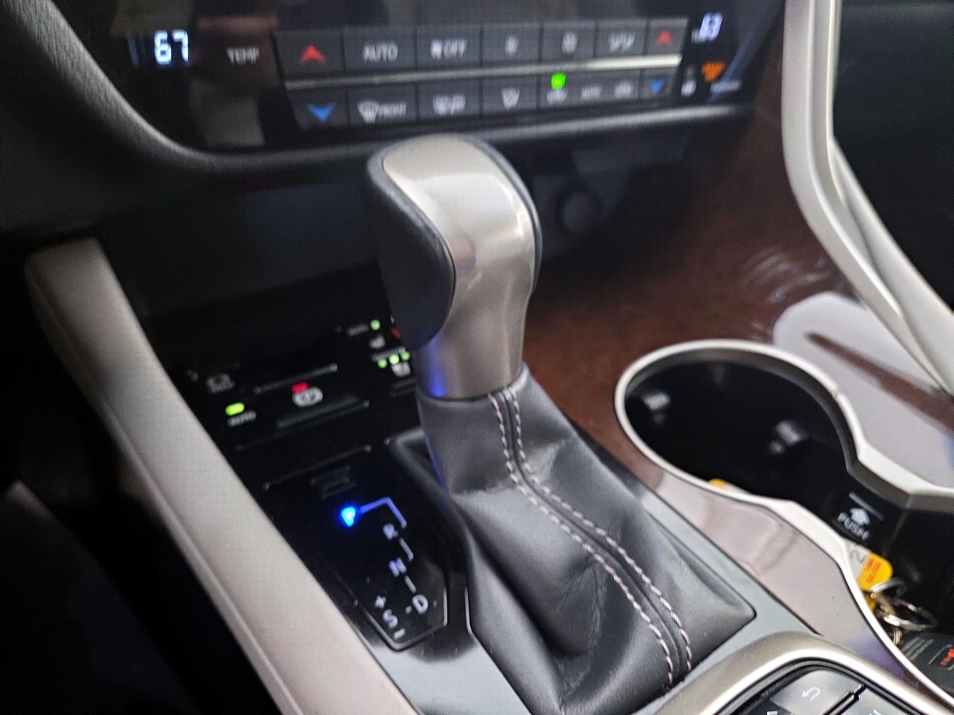 Thumbnail: 2016 Lexus RX - 17