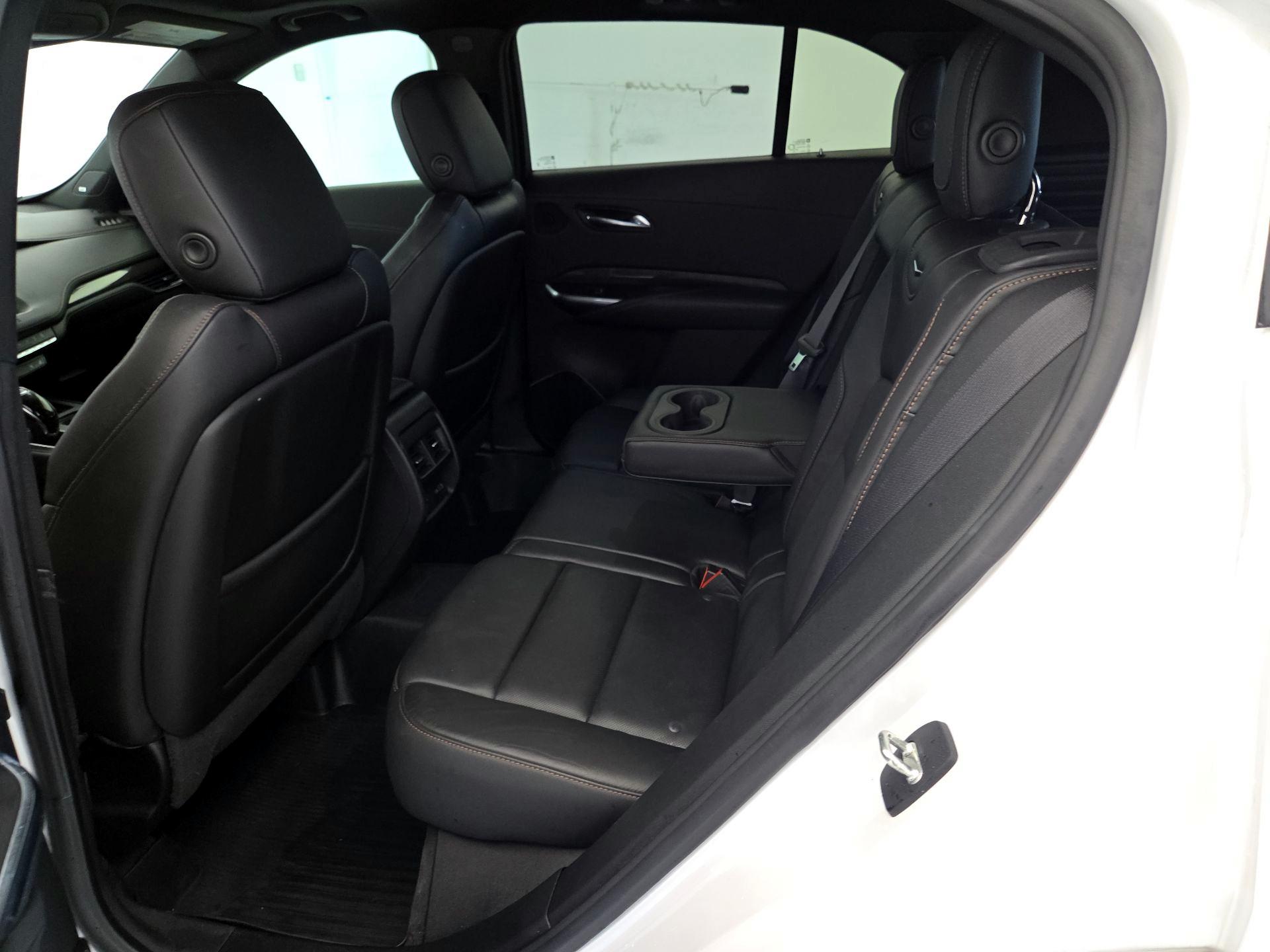 Thumbnail: 2020 Cadillac XT4 - 20