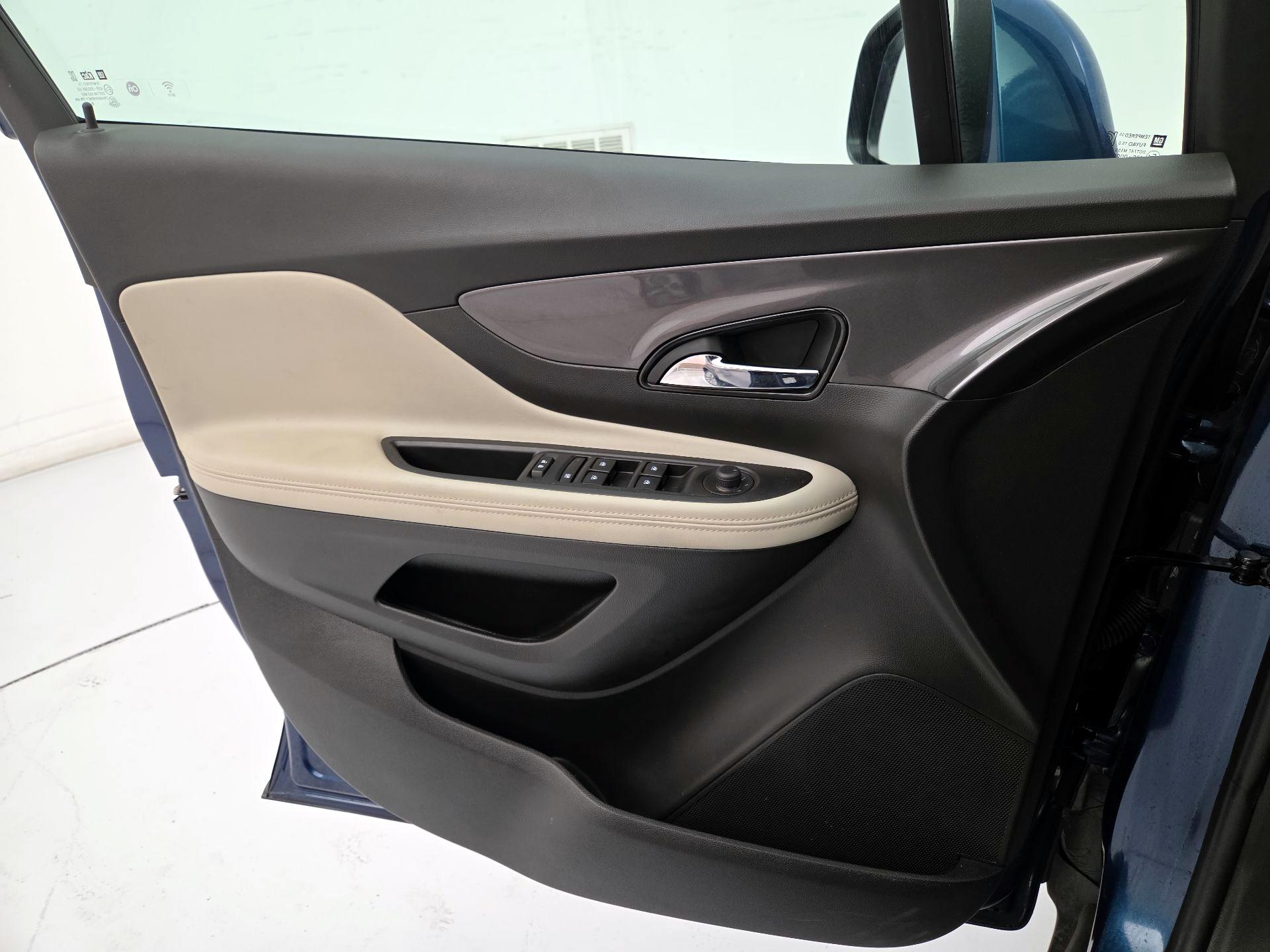 Thumbnail: 2019 Buick Encore - 12