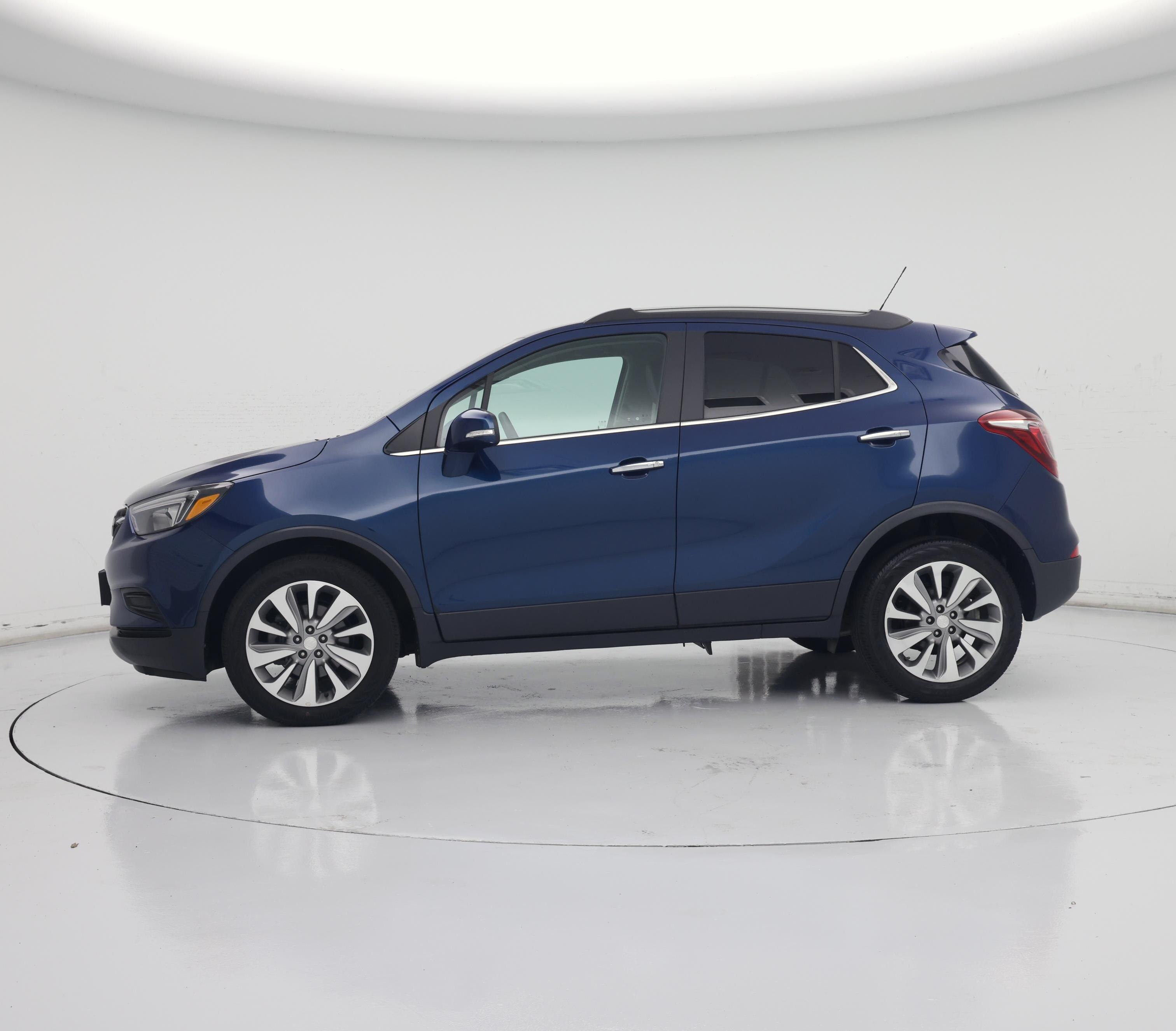 Thumbnail: 2019 Buick Encore - 3