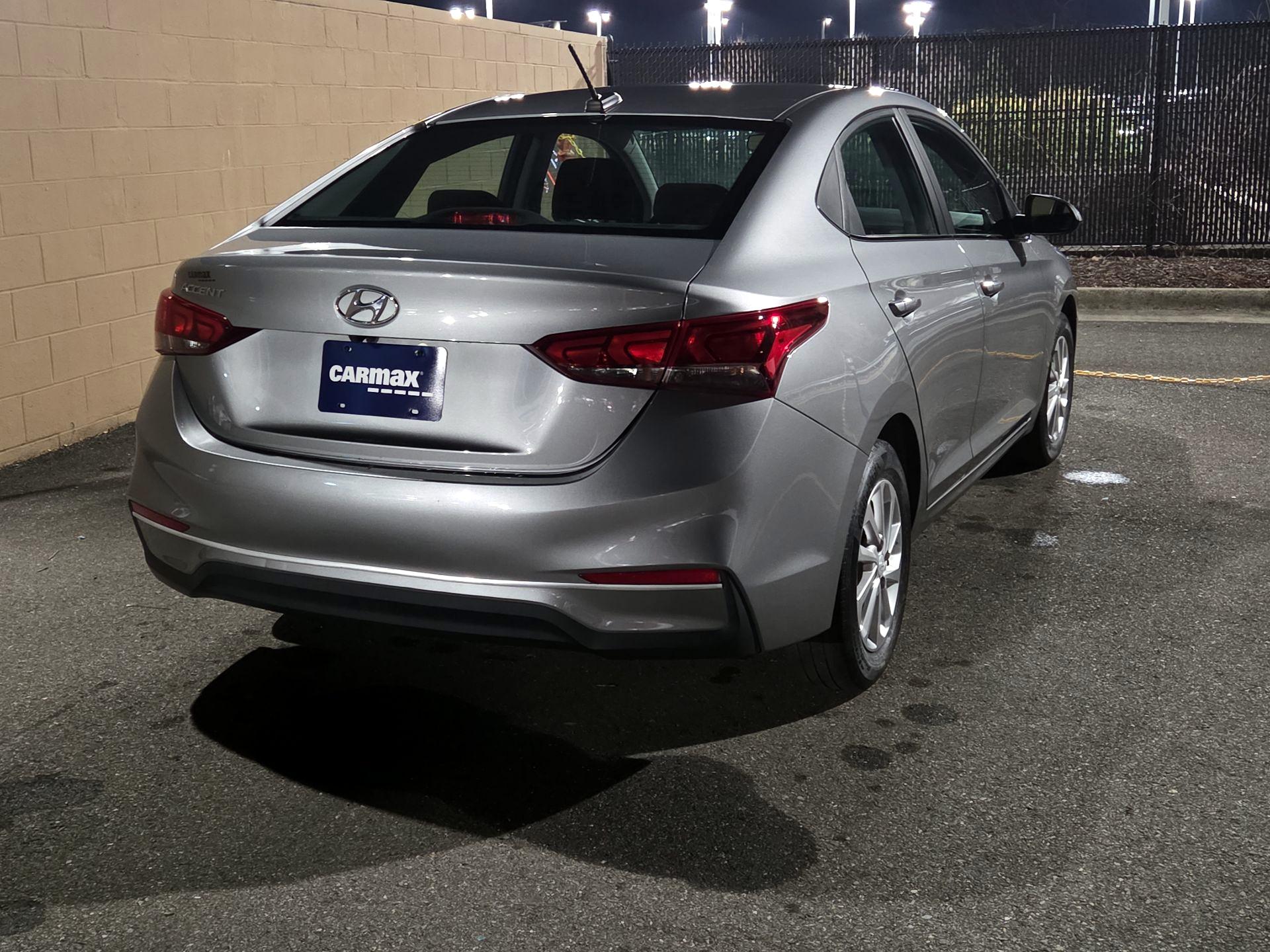 Thumbnail: 2022 Hyundai Accent - 5