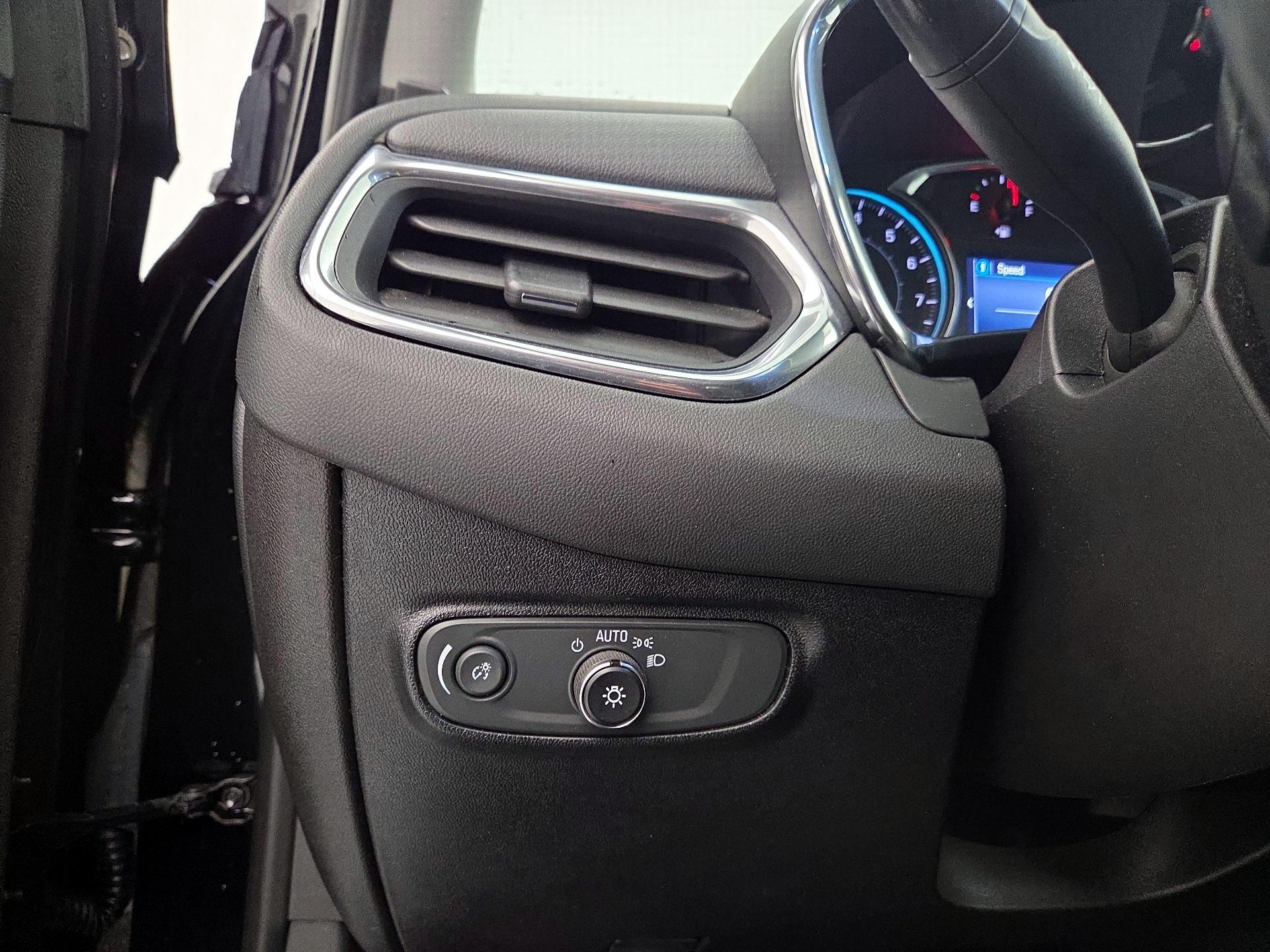 Thumbnail: 2019 Chevrolet Equinox - 13