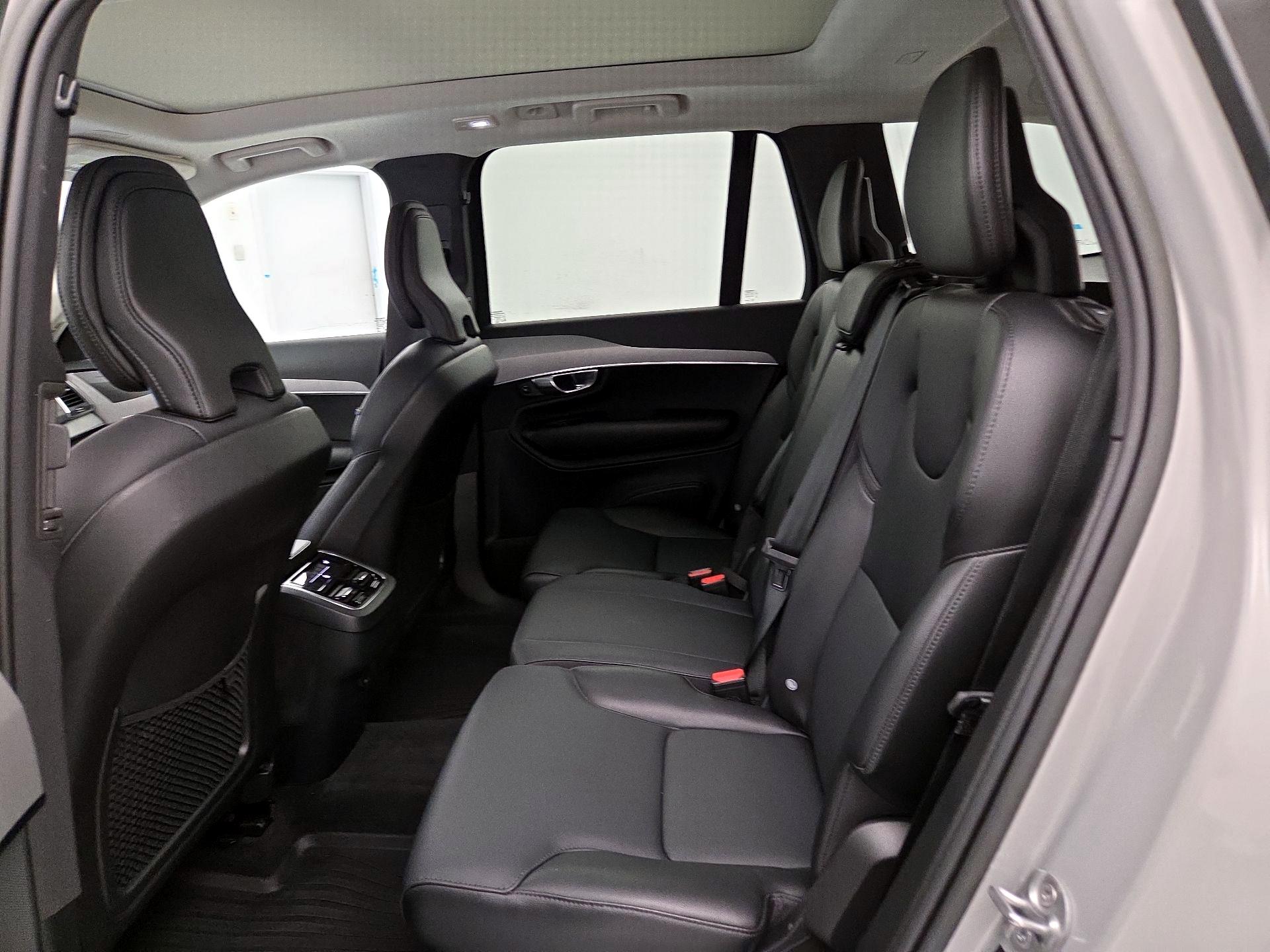 Thumbnail: 2023 Volvo XC90 - 20