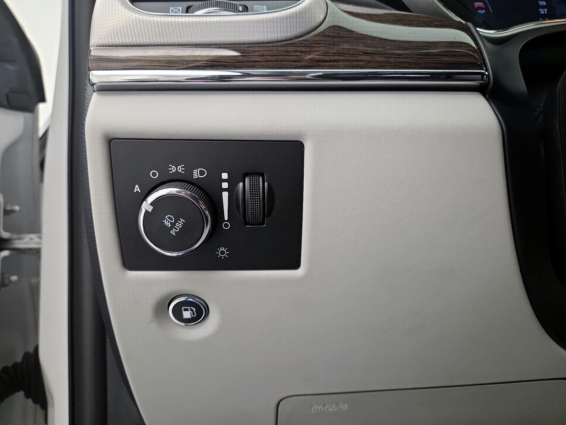 Thumbnail: 2018 Jeep Grand Cherokee - 13