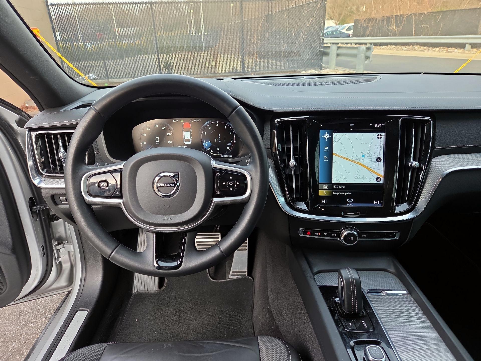 Thumbnail: 2022 Volvo S60 - 8