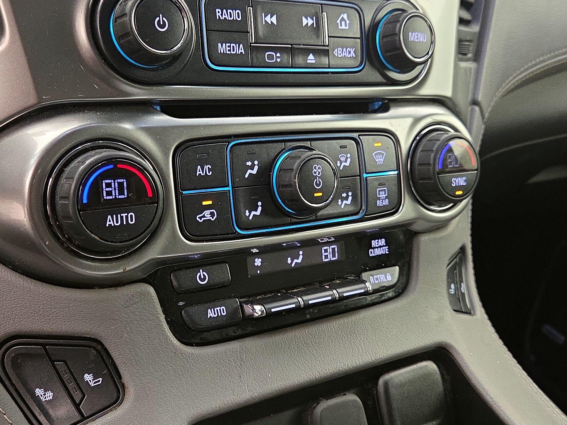 Thumbnail: 2019 Chevrolet Tahoe - 16