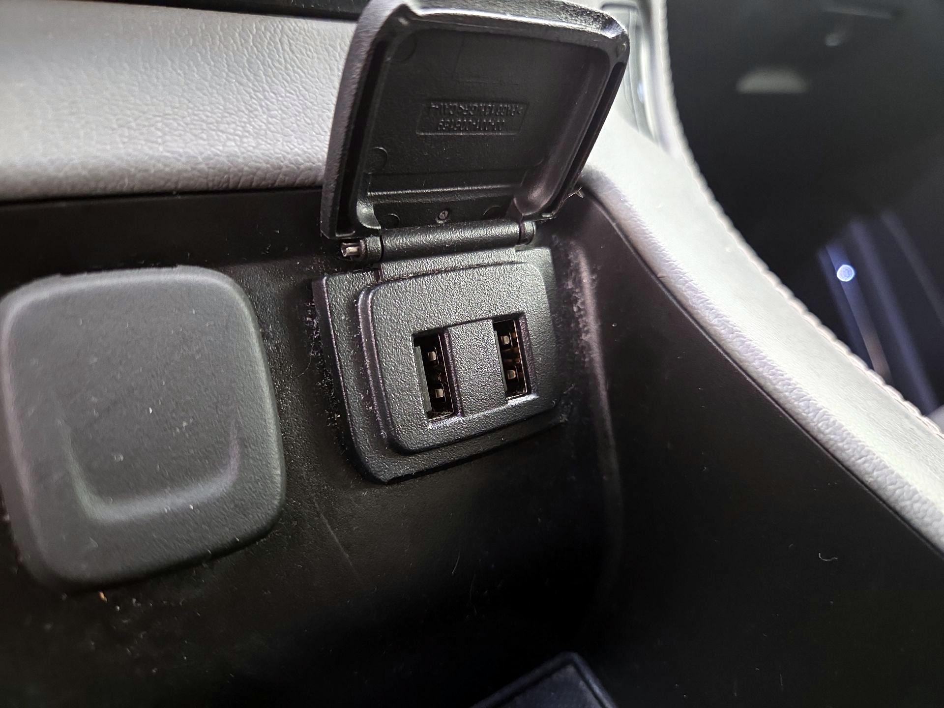 Thumbnail: 2019 Chevrolet Tahoe - 18