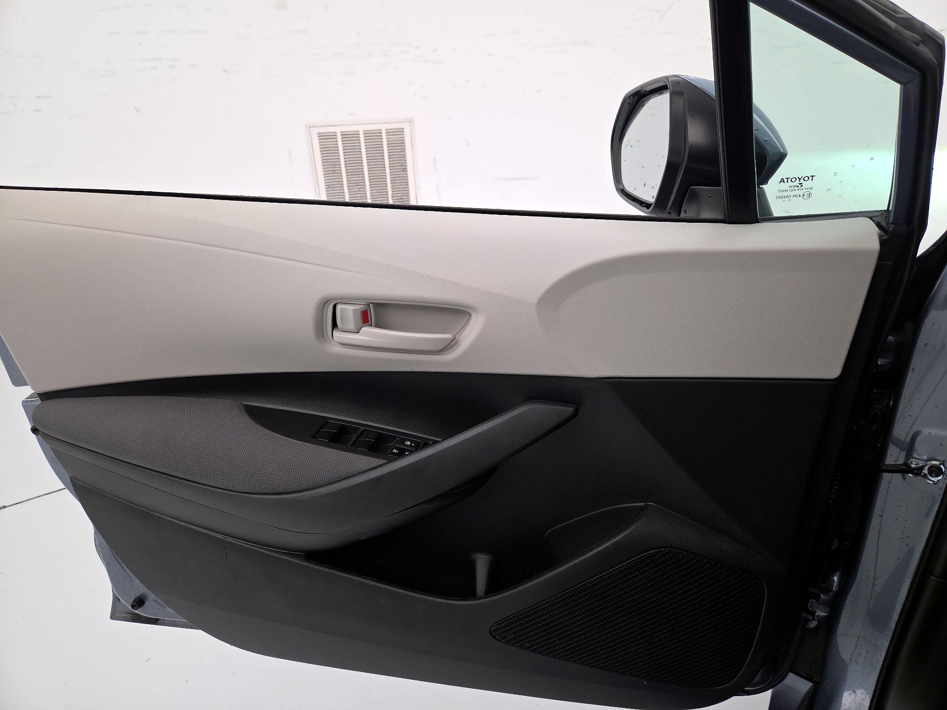 Thumbnail: 2024 Toyota Corolla - 12