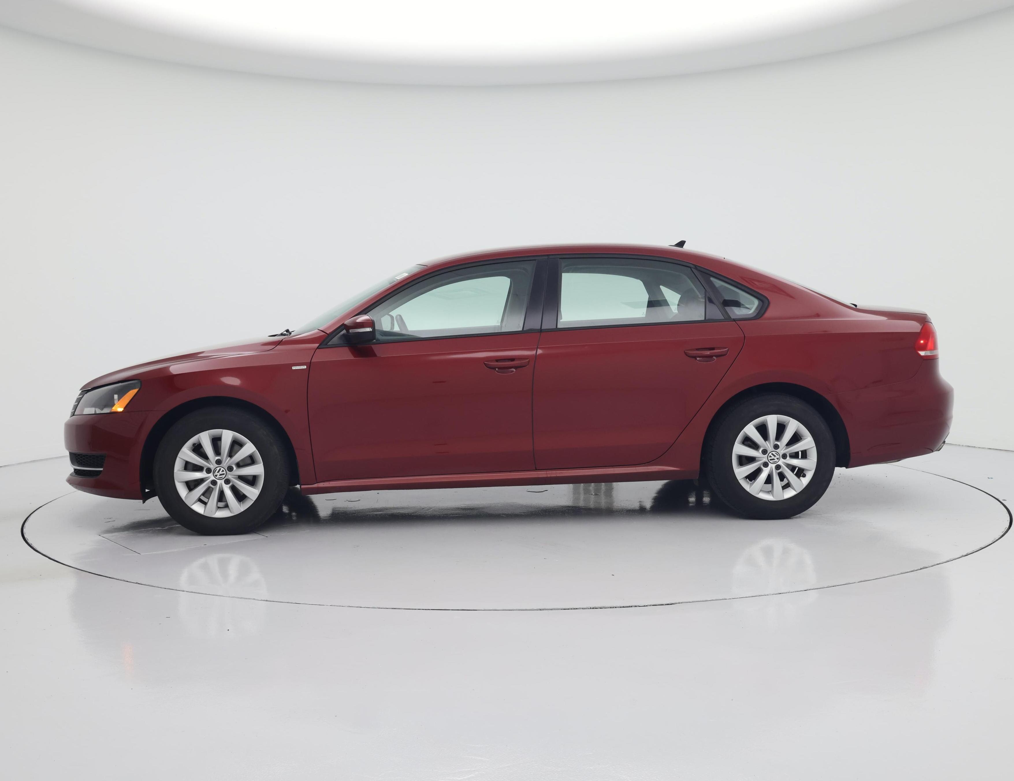Thumbnail: 2015 Volkswagen Passat - 3