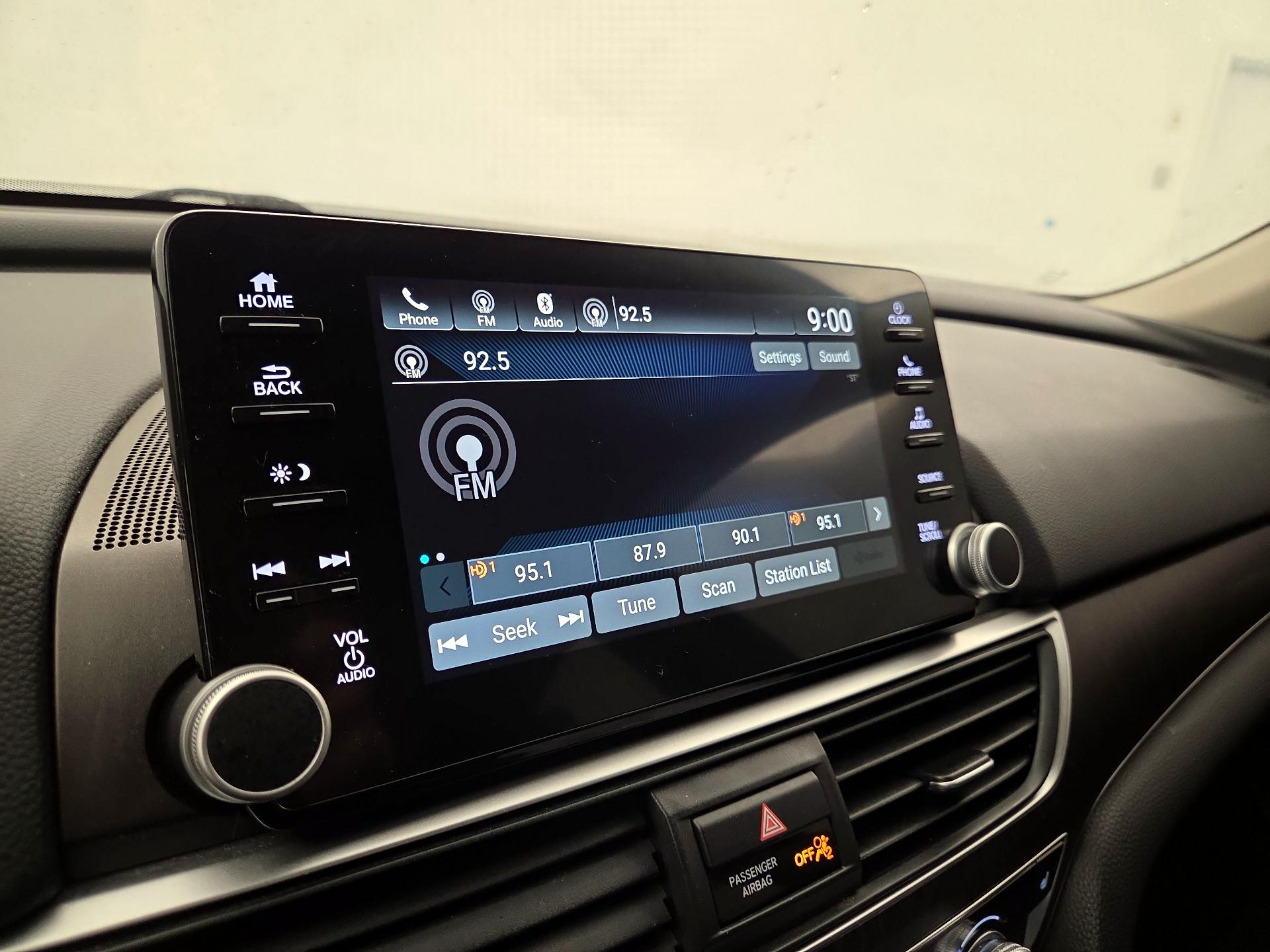 Thumbnail: 2018 Honda Accord - 15