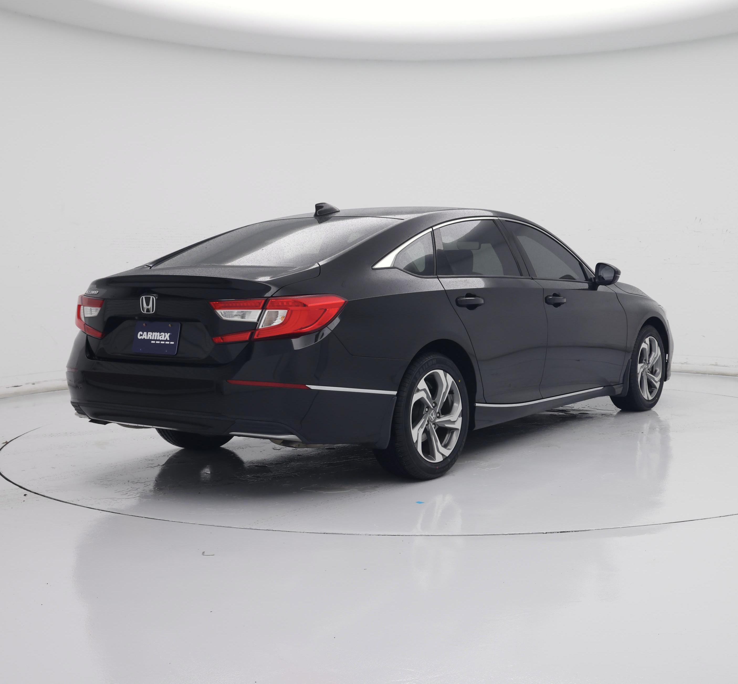 Thumbnail: 2018 Honda Accord - 8