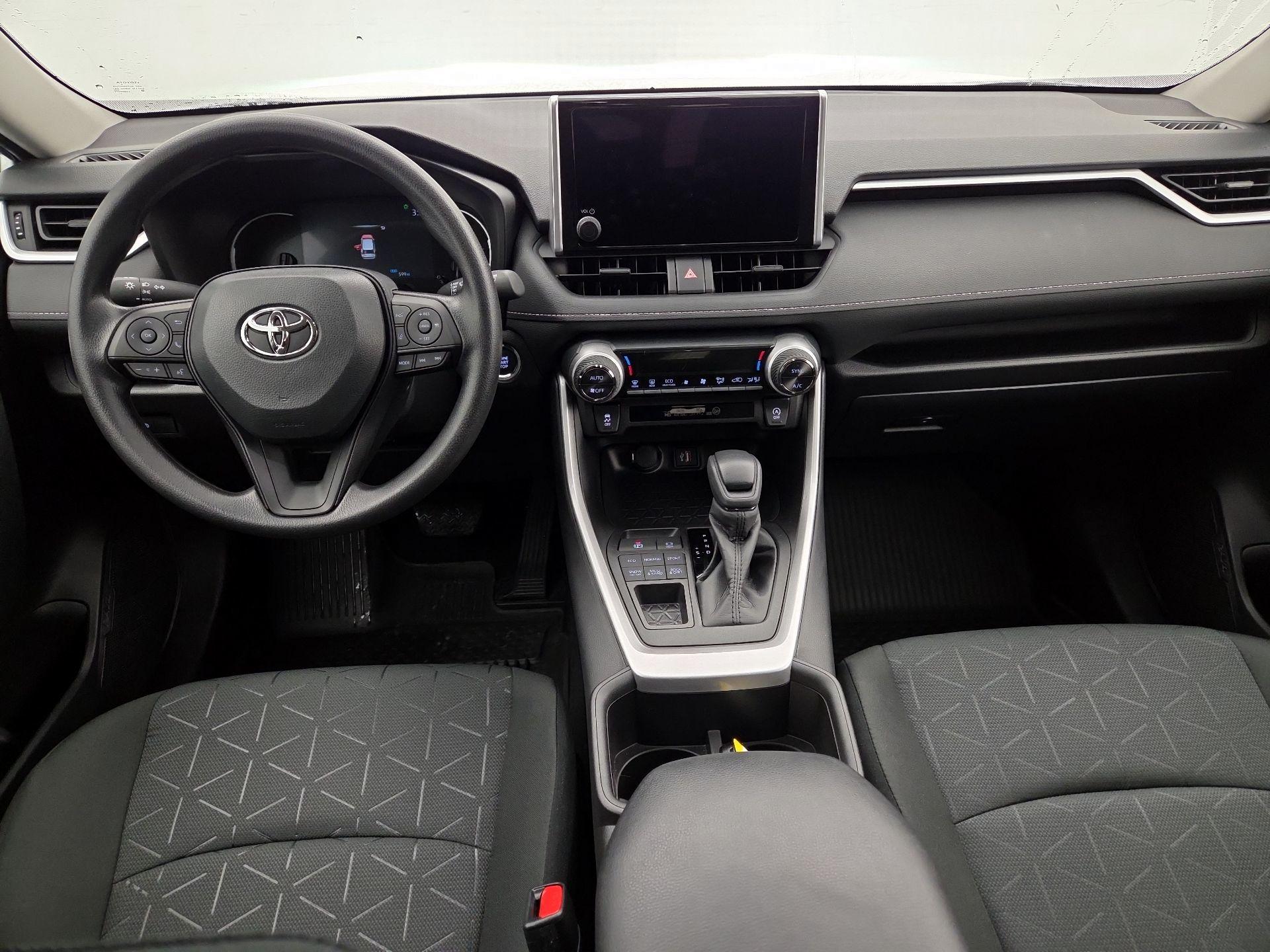 Thumbnail: 2025 Toyota RAV4 - 9