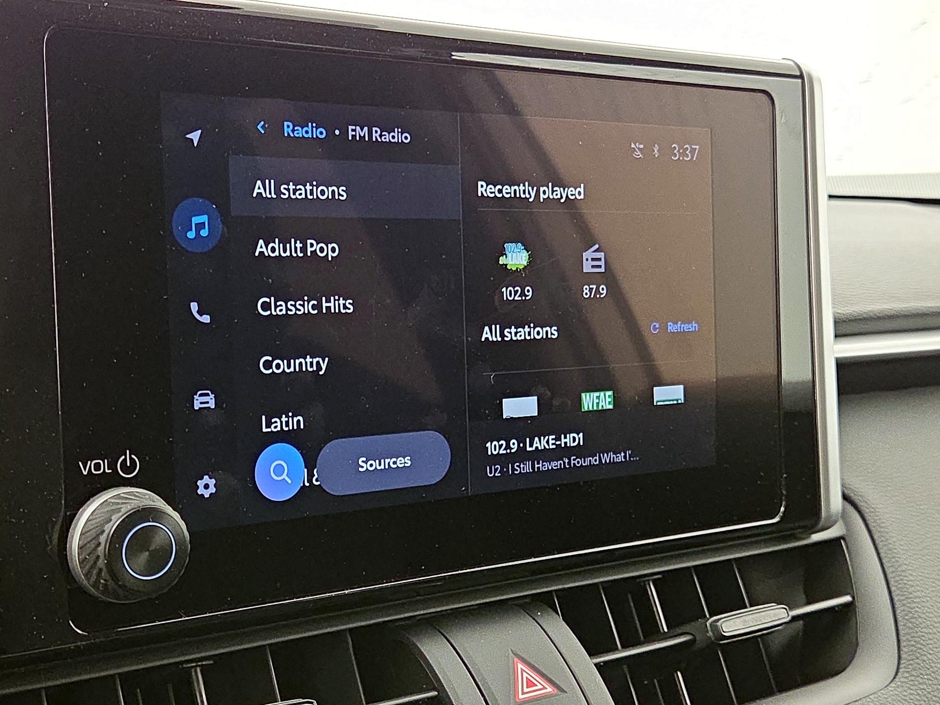 Thumbnail: 2025 Toyota RAV4 - 15