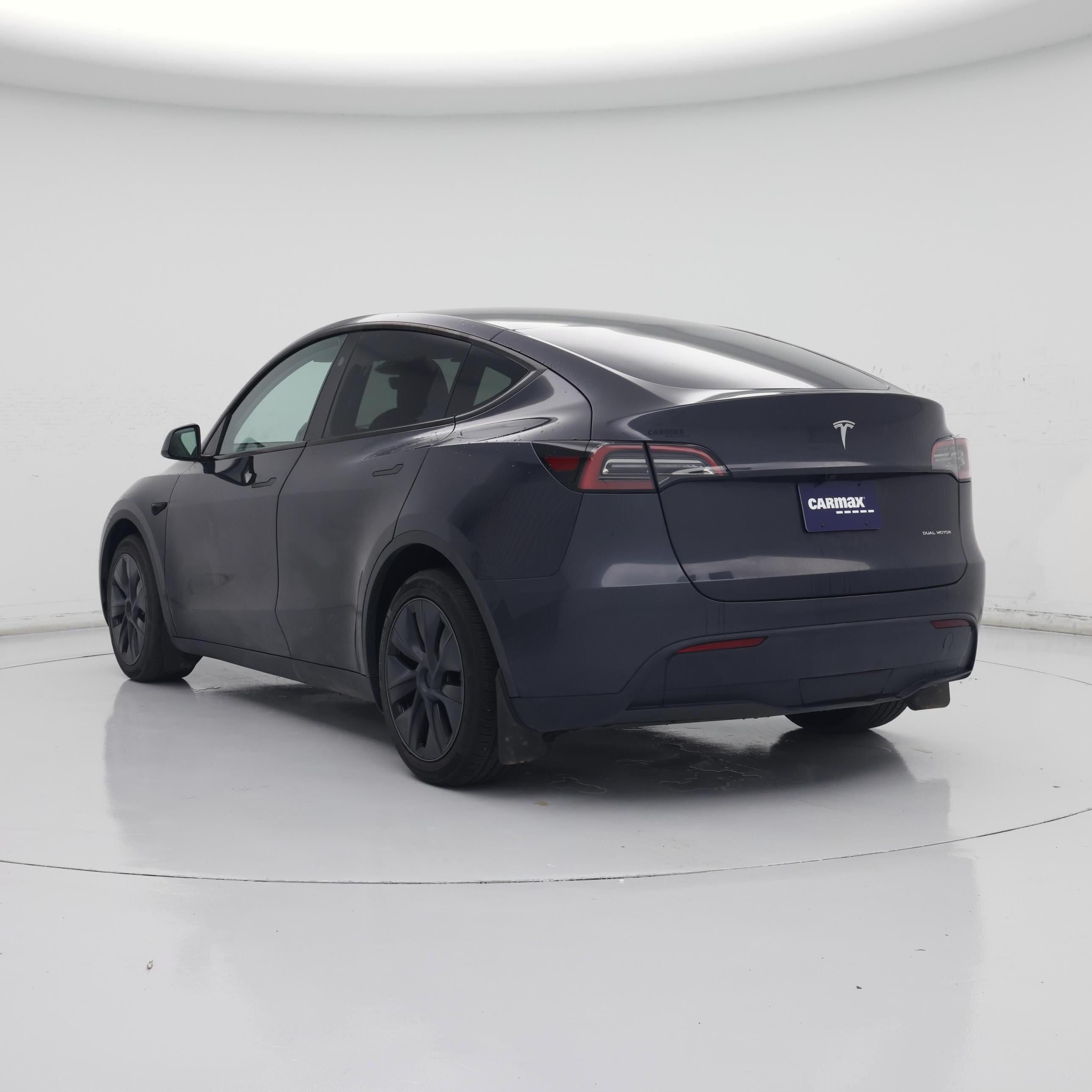 Thumbnail: 2025 Tesla Model Y - 2