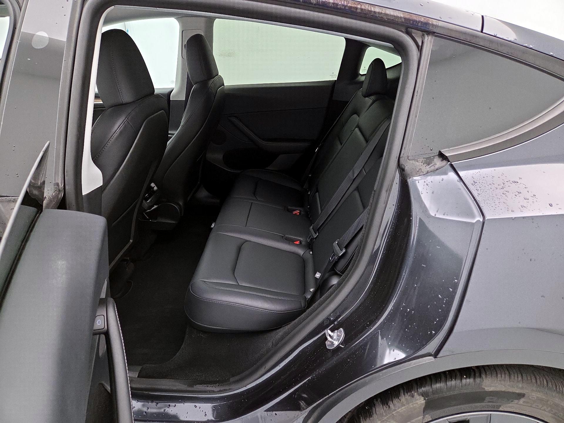 Thumbnail: 2025 Tesla Model Y - 19