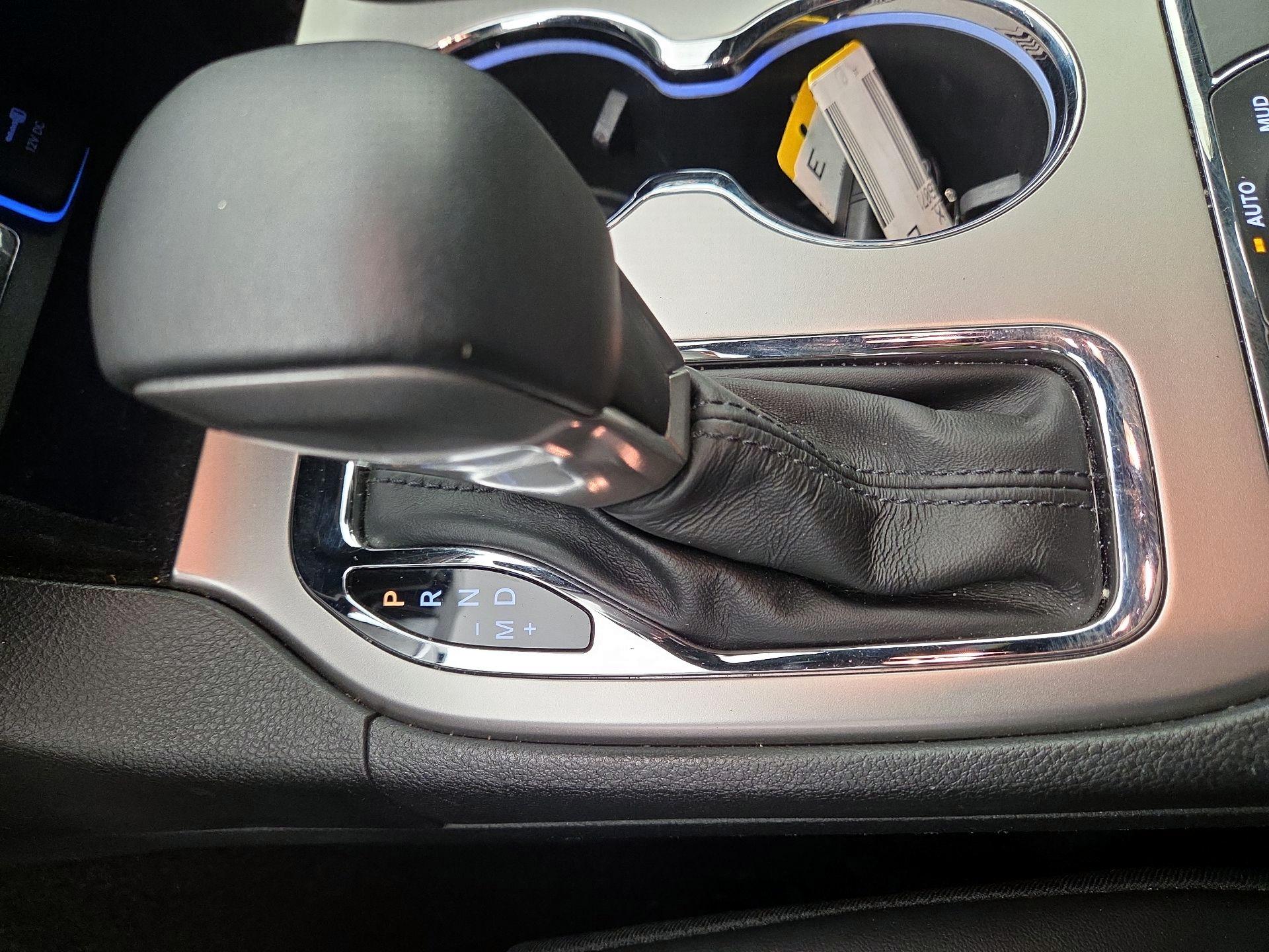 Thumbnail: 2019 Jeep Grand Cherokee - 18