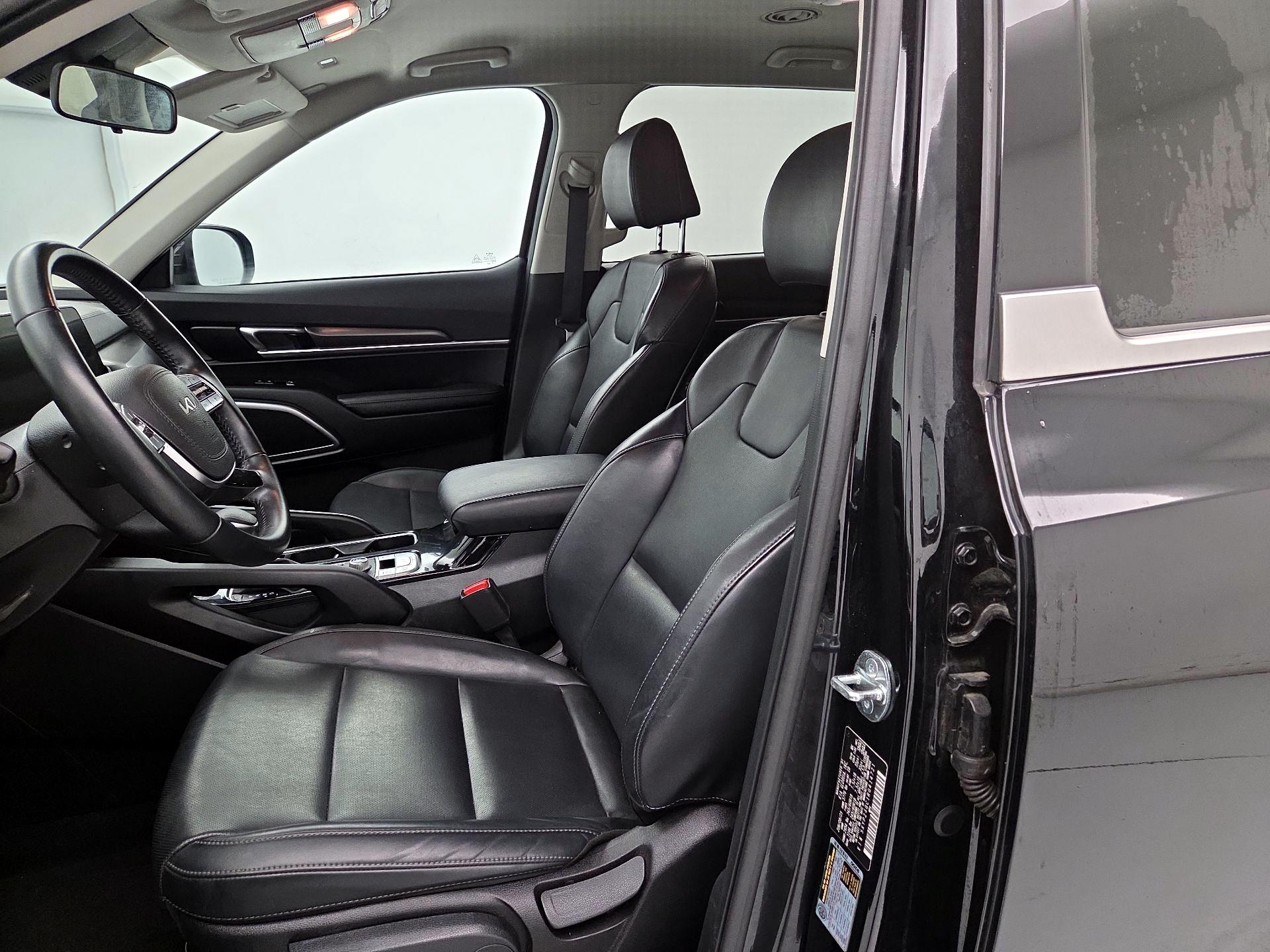Thumbnail: 2024 Kia Telluride - 11