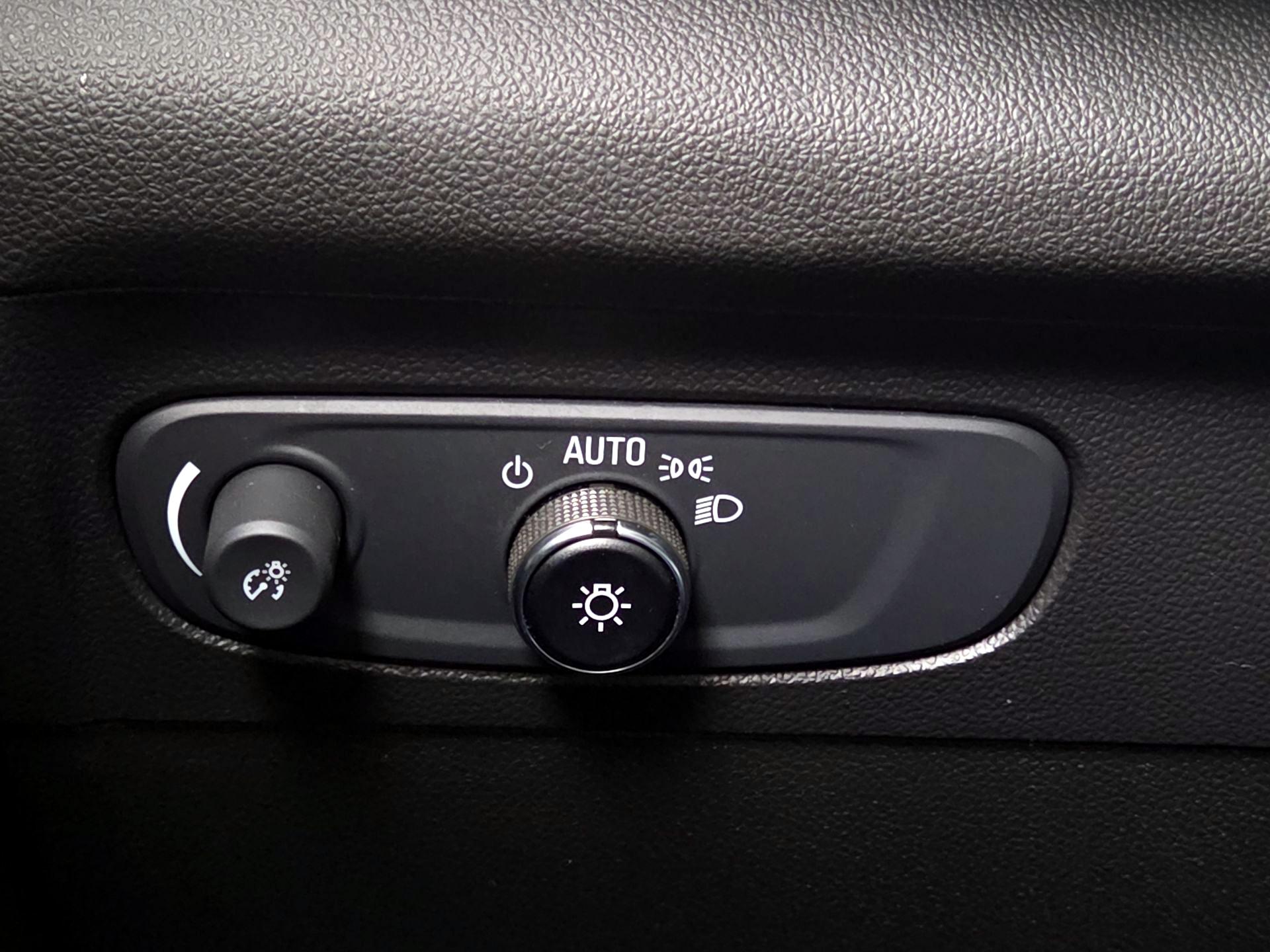 Thumbnail: 2021 Buick Envision - 13