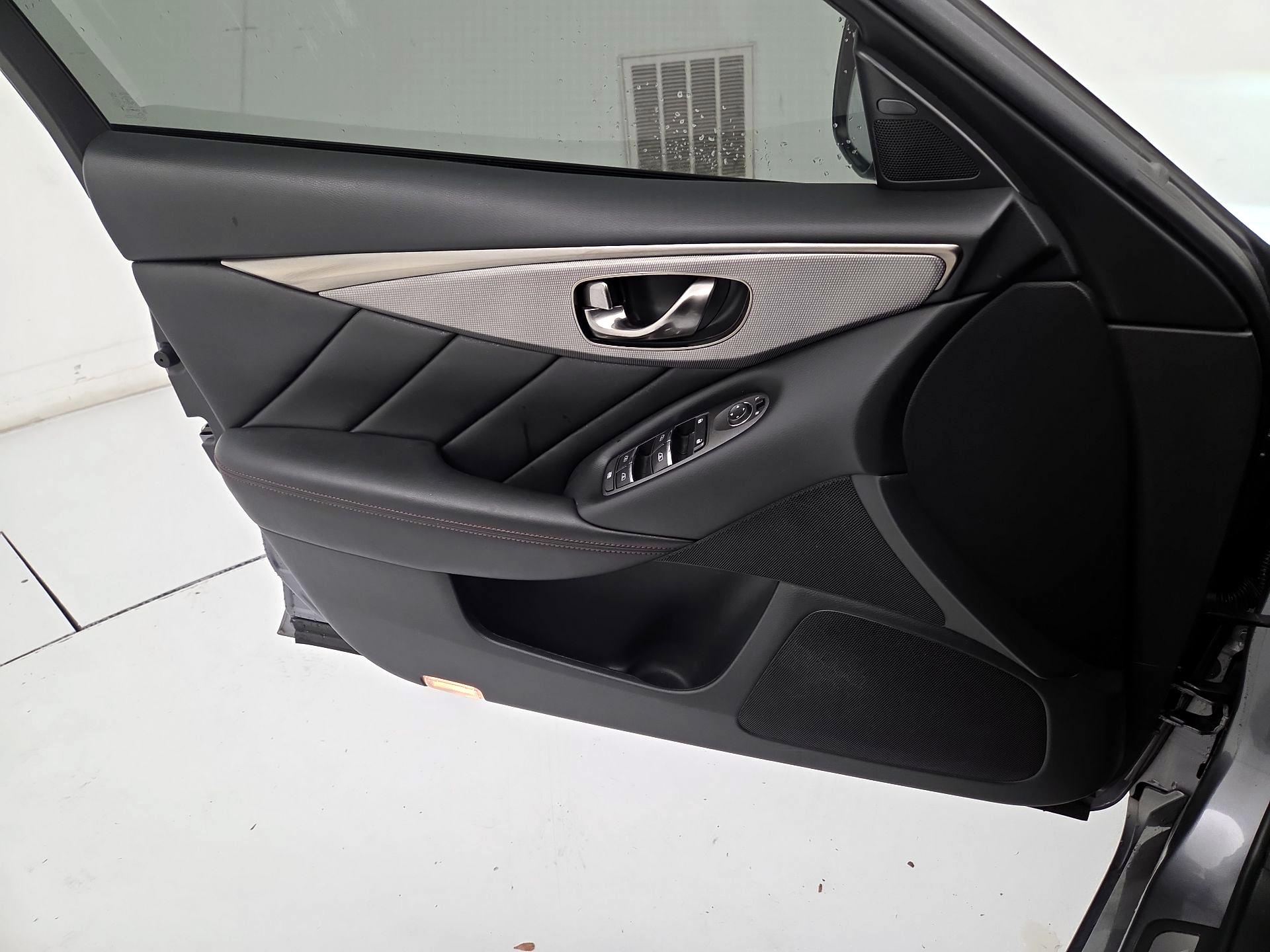 Thumbnail: 2018 INFINITI  - 12