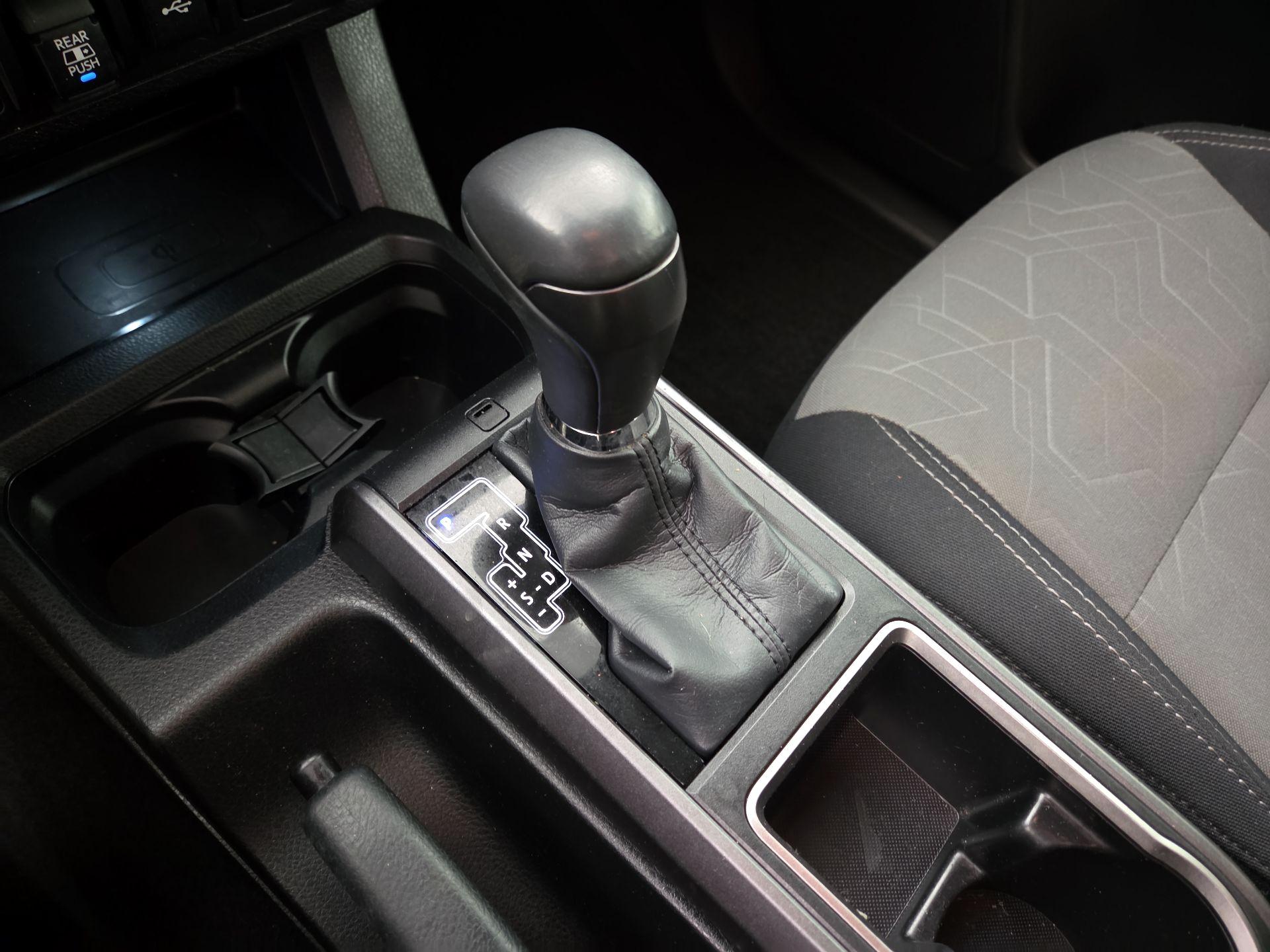 Thumbnail: 2023 Toyota Tacoma - 17