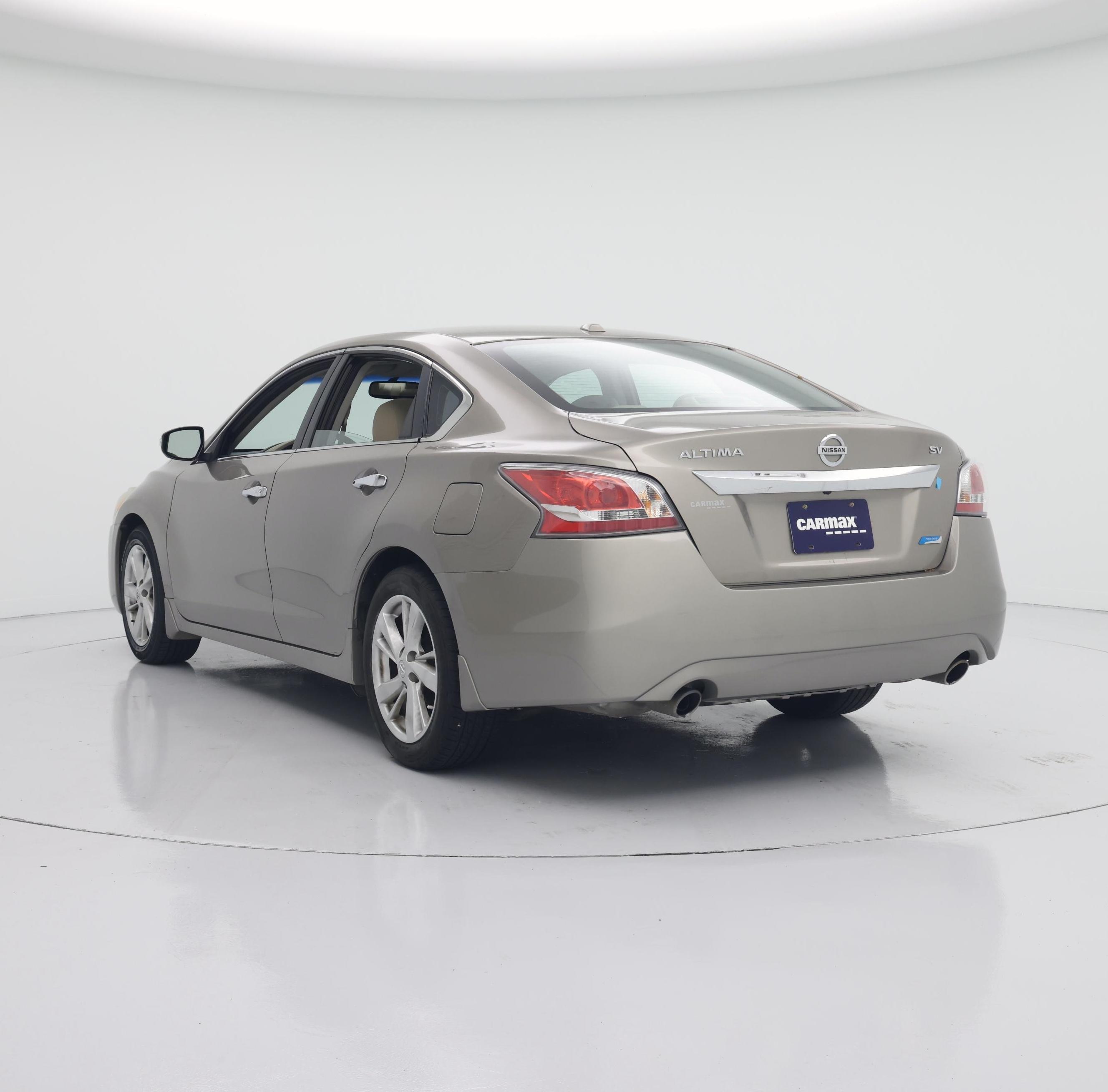 Thumbnail: 2014 Nissan Altima - 2