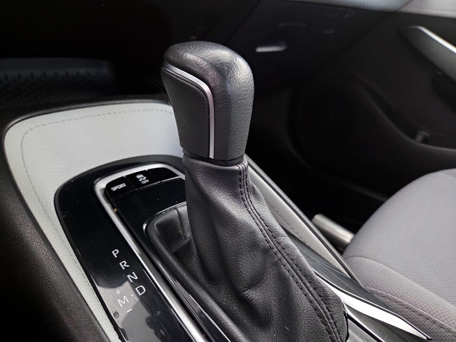 Thumbnail: 2020 Toyota Corolla - 17