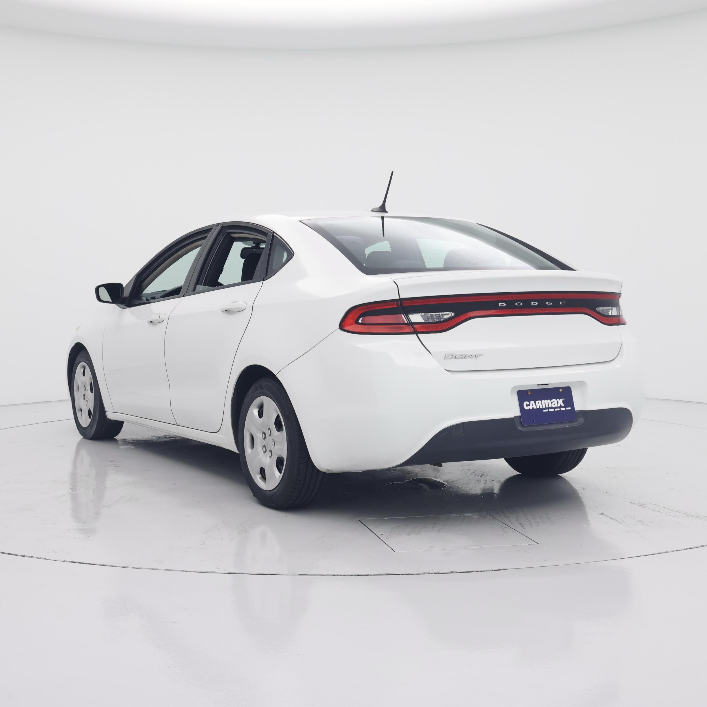 Thumbnail: 2015 Dodge Dart - 2