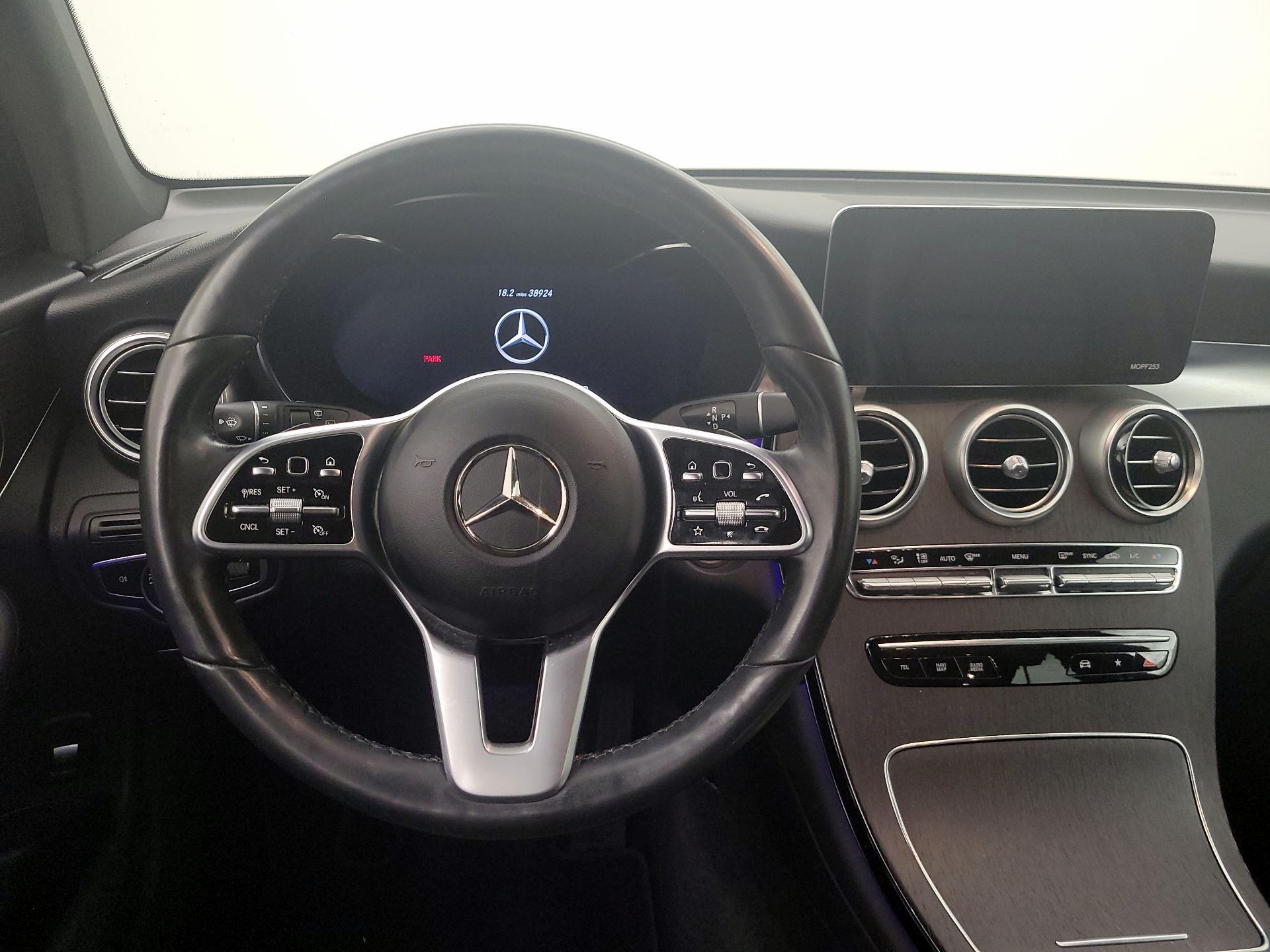 Thumbnail: 2022 Mercedes-Benz GLC - 10