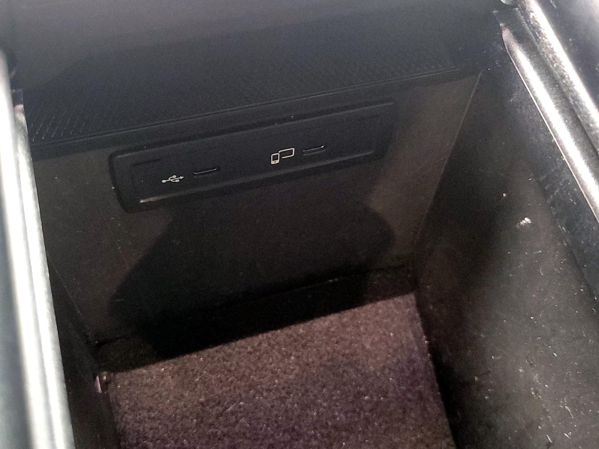 Thumbnail: 2022 Mercedes-Benz GLC - 19