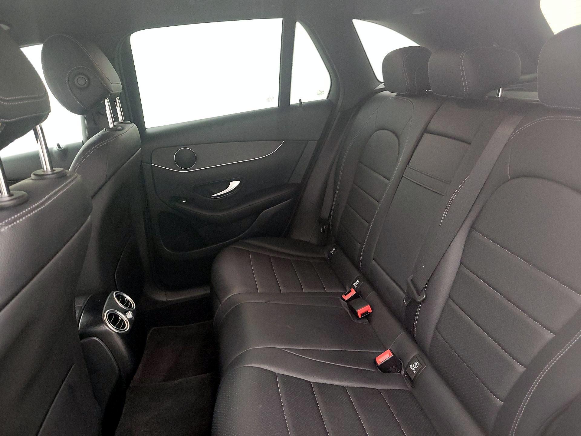 Thumbnail: 2022 Mercedes-Benz GLC - 20