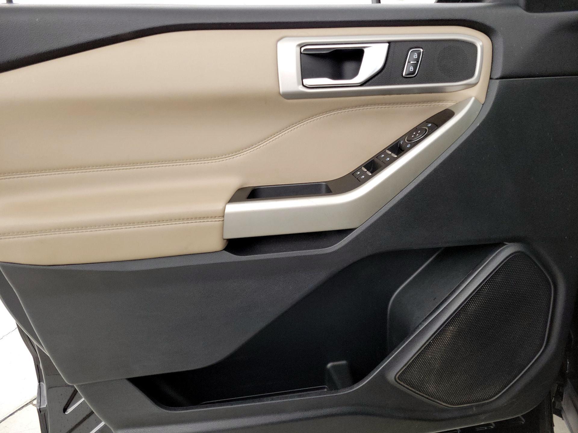 Thumbnail: 2021 Ford Explorer - 12