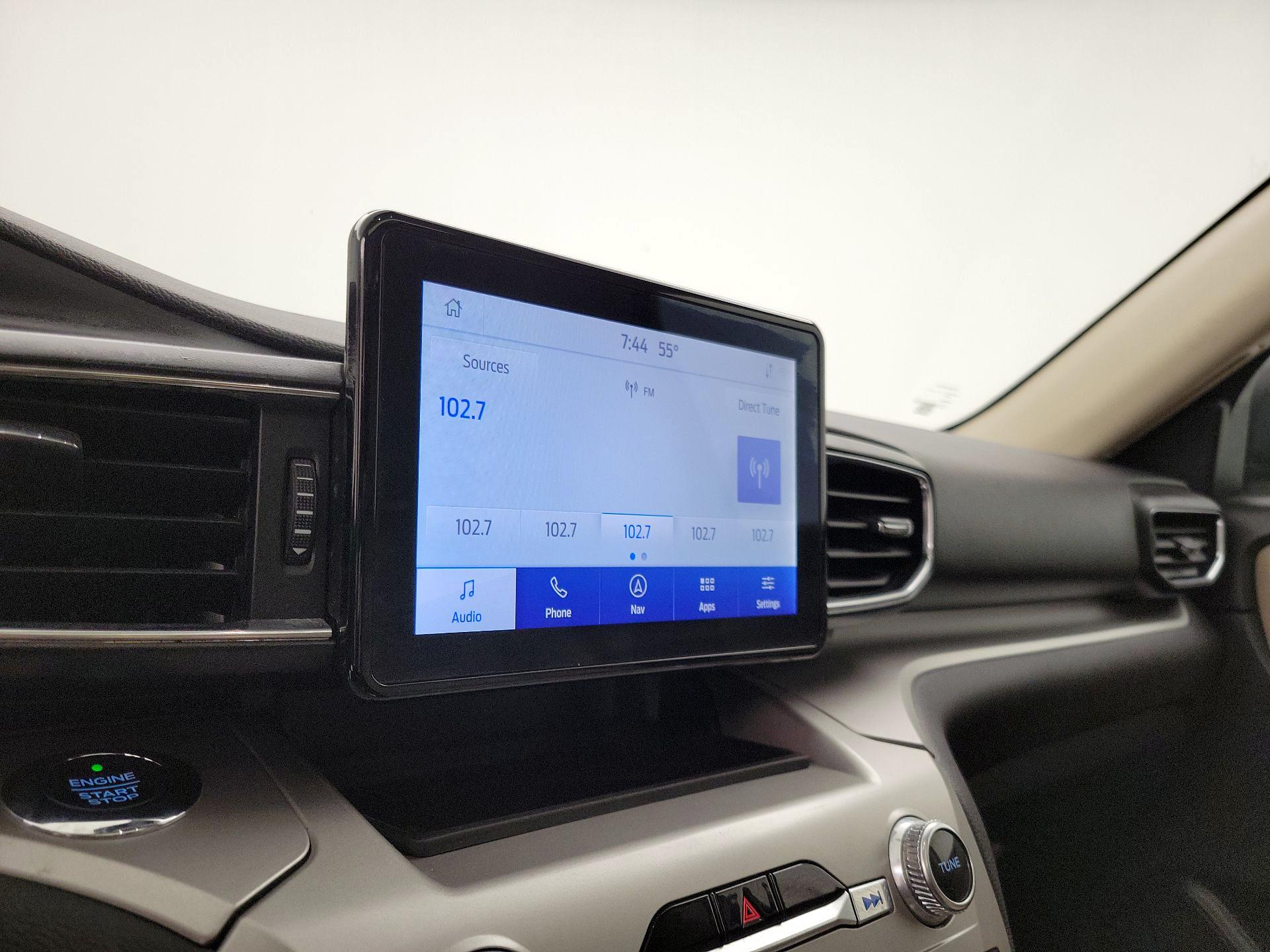 Thumbnail: 2021 Ford Explorer - 16