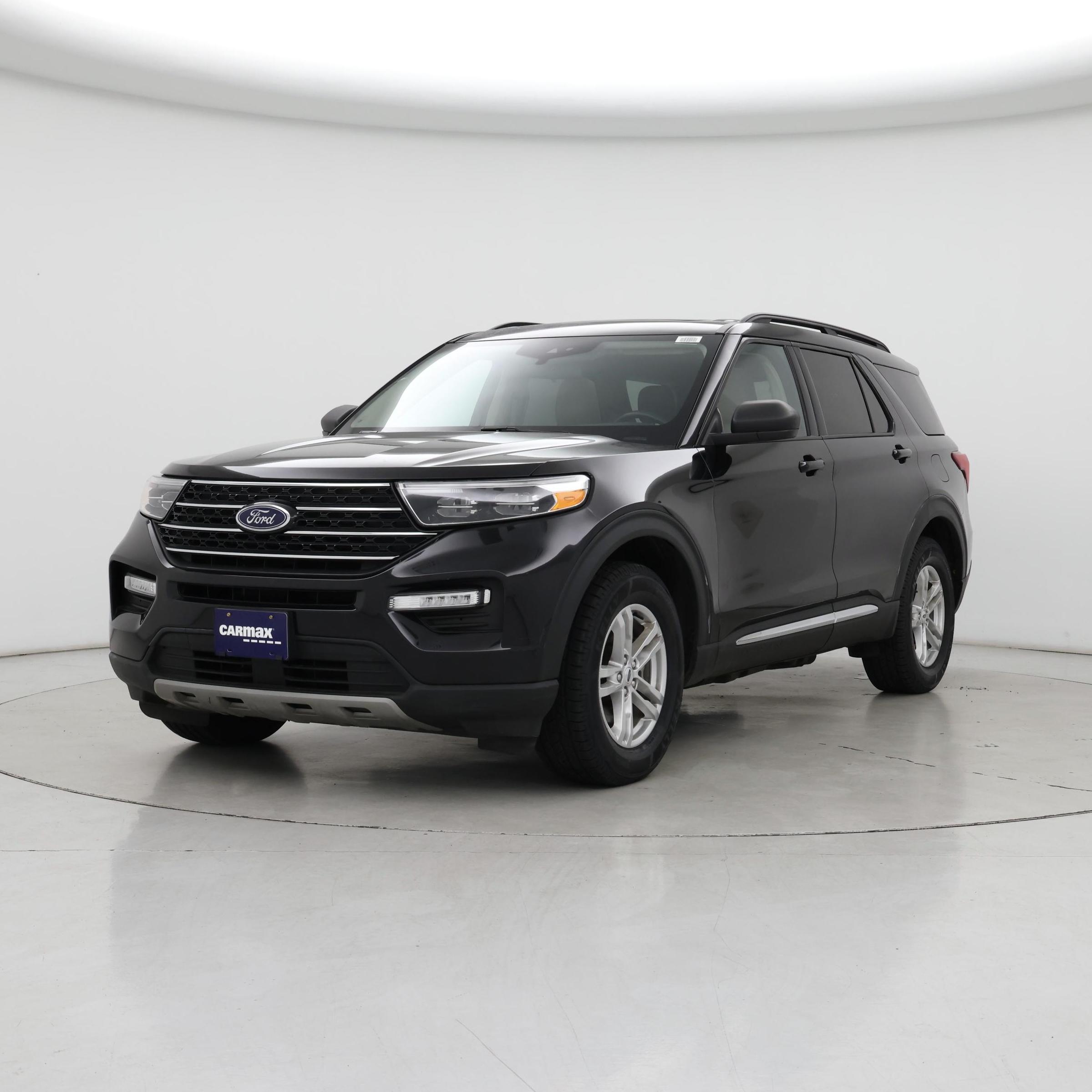 Thumbnail: 2021 Ford Explorer - 4