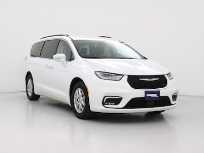 2022 Chrysler Pacifica Touring L -
                Cleveland, OH