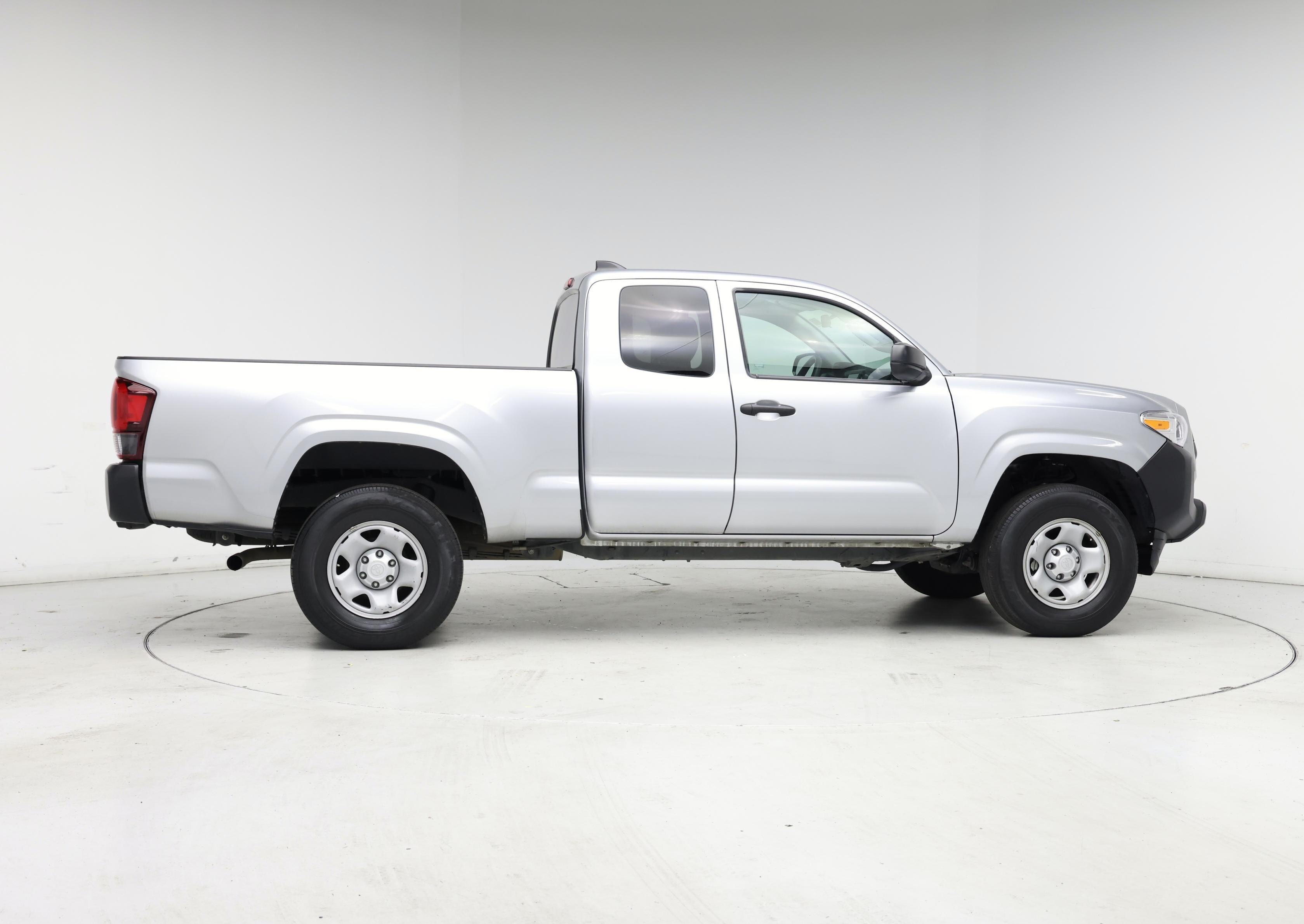 Thumbnail: 2022 Toyota Tacoma - 7