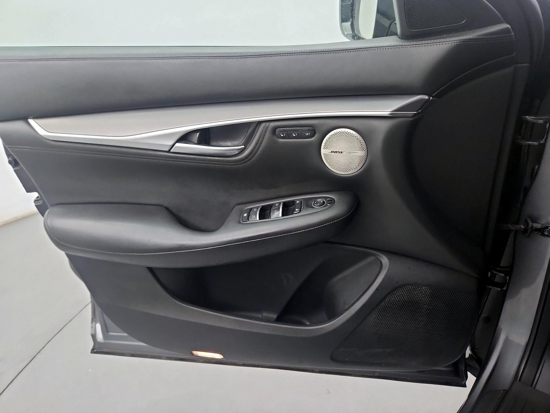 Thumbnail: 2022 INFINITI QX55 - 10
