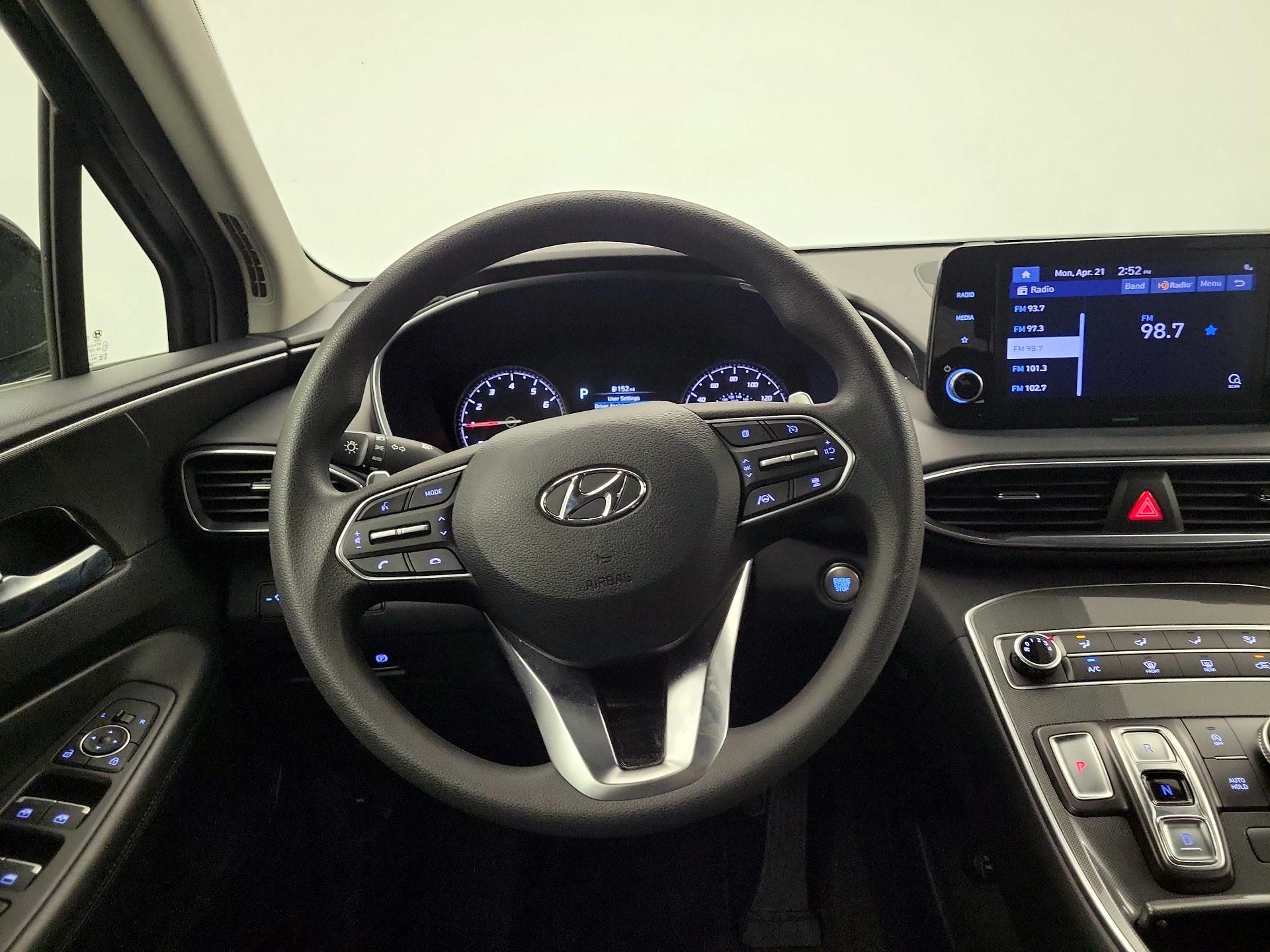 Thumbnail: 2022 Hyundai Santa Fe - 10