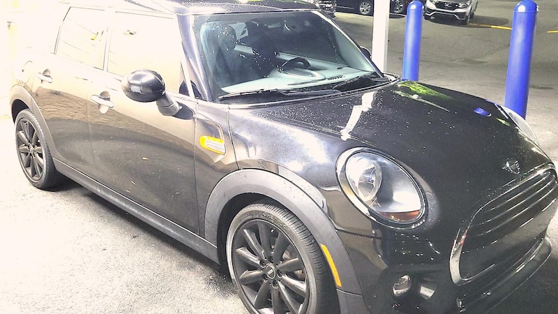 2019 MINI Cooper Hardtop Oxford Edition Hero Image