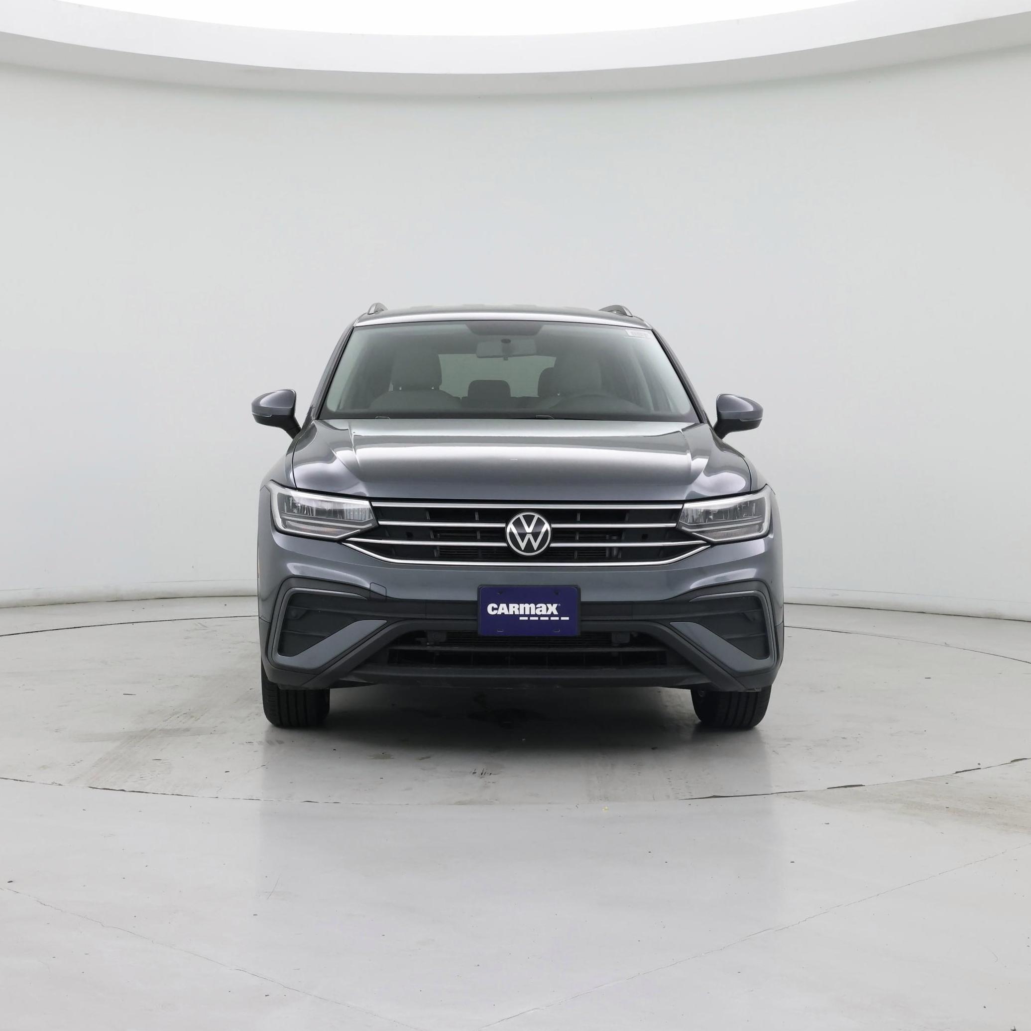Thumbnail: 2022 Volkswagen Tiguan - 5