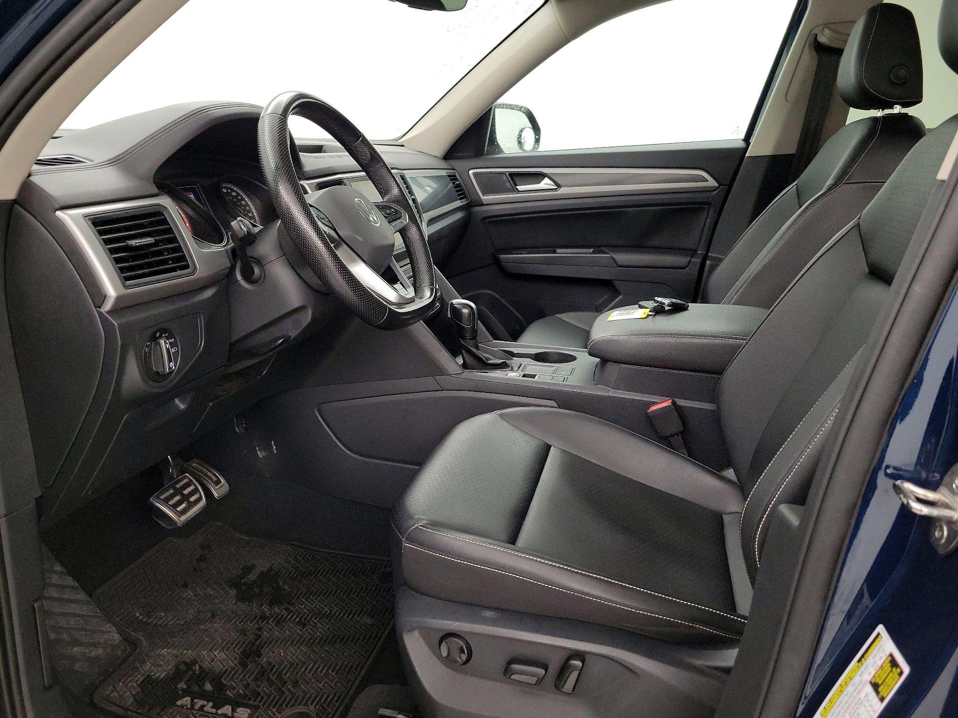 Thumbnail: 2021 Volkswagen Atlas - 11