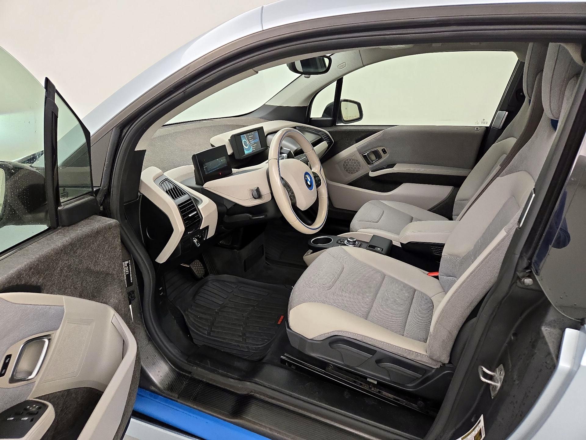 Thumbnail: 2015 BMW i3 - 10