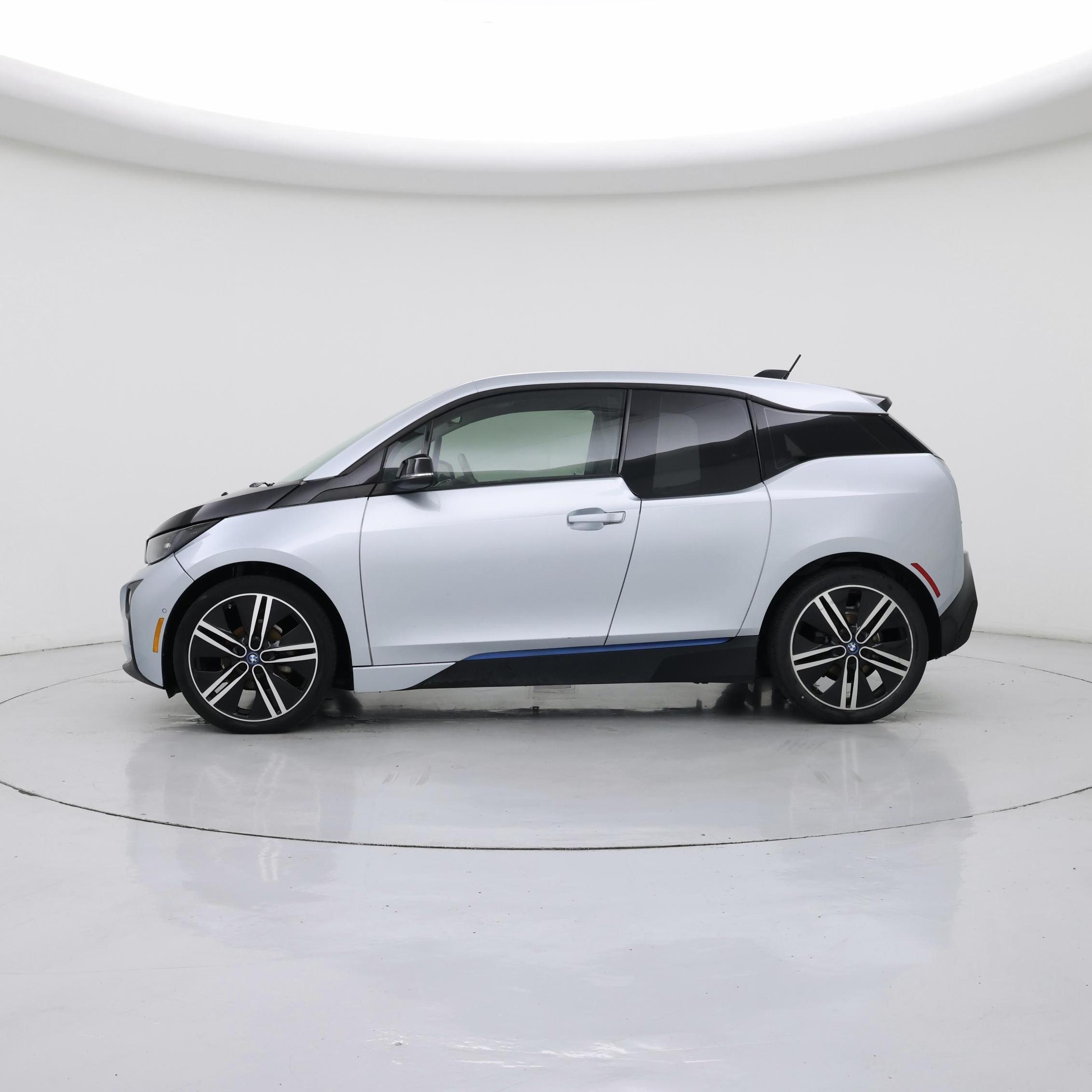 Thumbnail: 2015 BMW i3 - 3