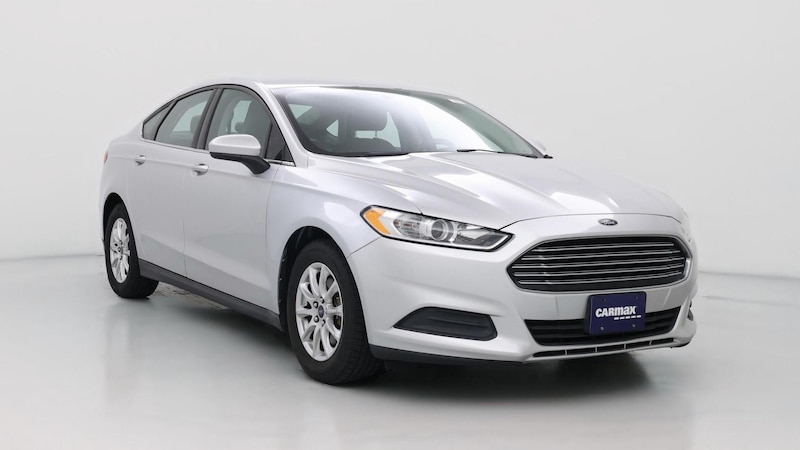 2016 Ford Fusion S Hero Image