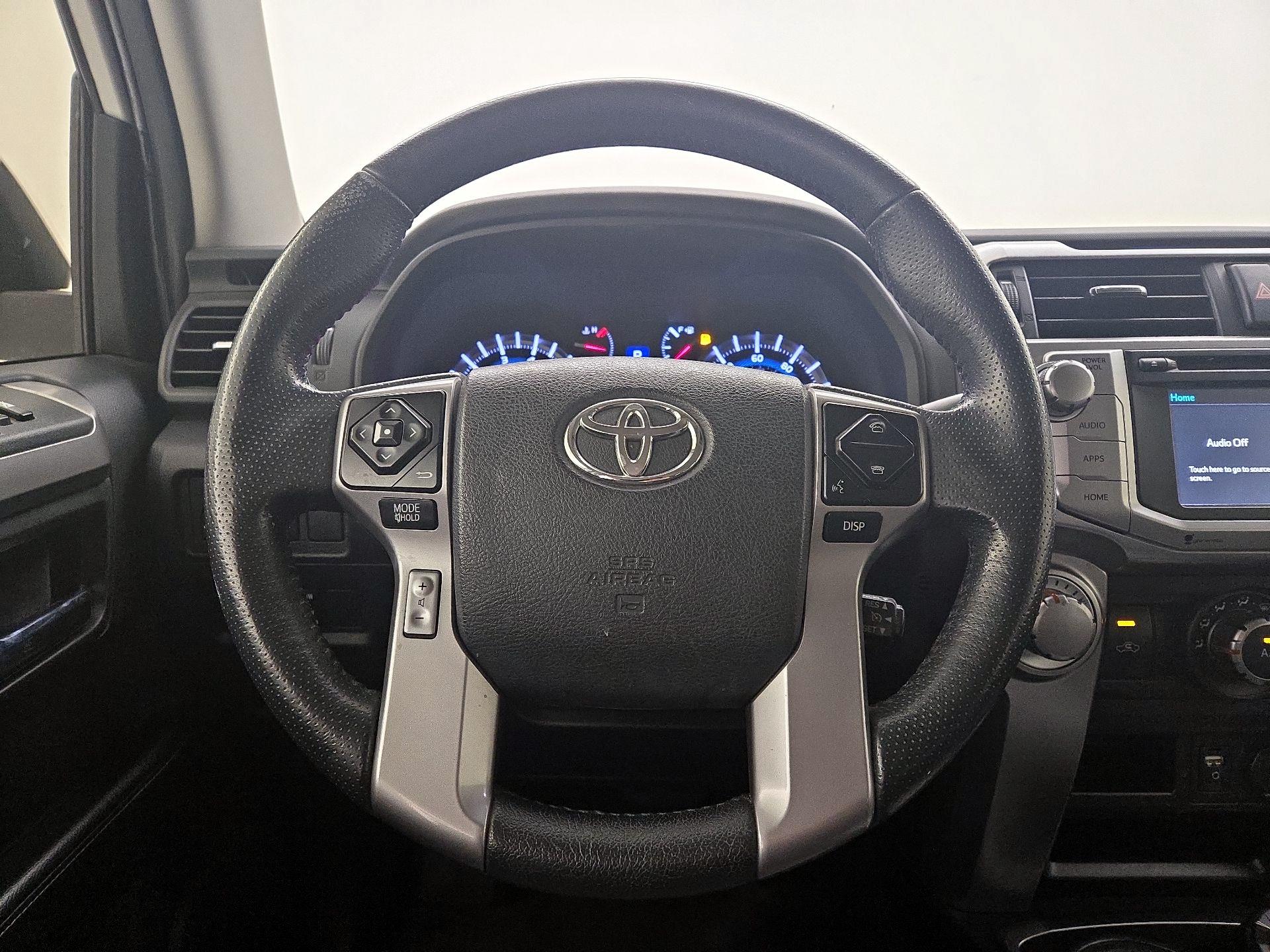 Thumbnail: 2018 Toyota 4Runner - 10