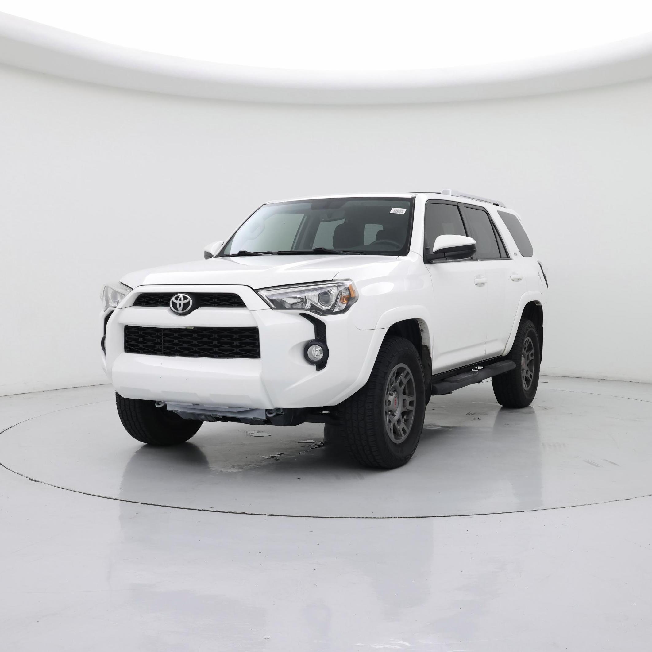 Thumbnail: 2018 Toyota 4Runner - 4