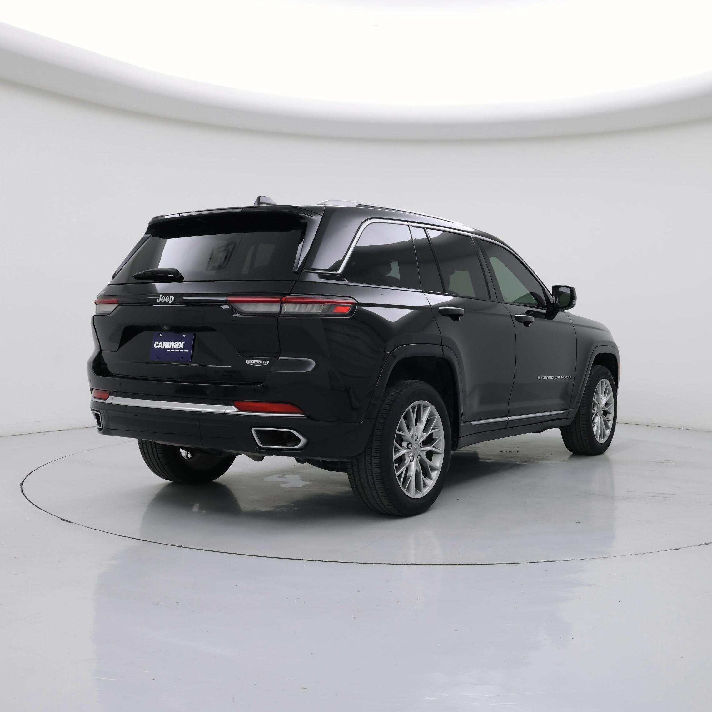 Thumbnail: 2022 Jeep Grand Cherokee - 8