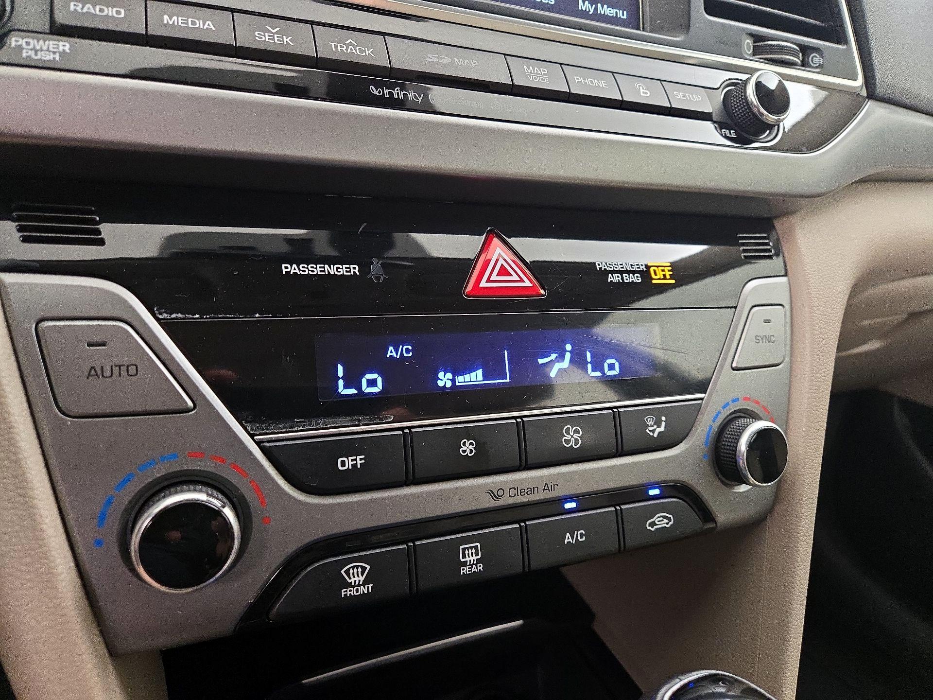 Thumbnail: 2018 Hyundai Elantra - 17