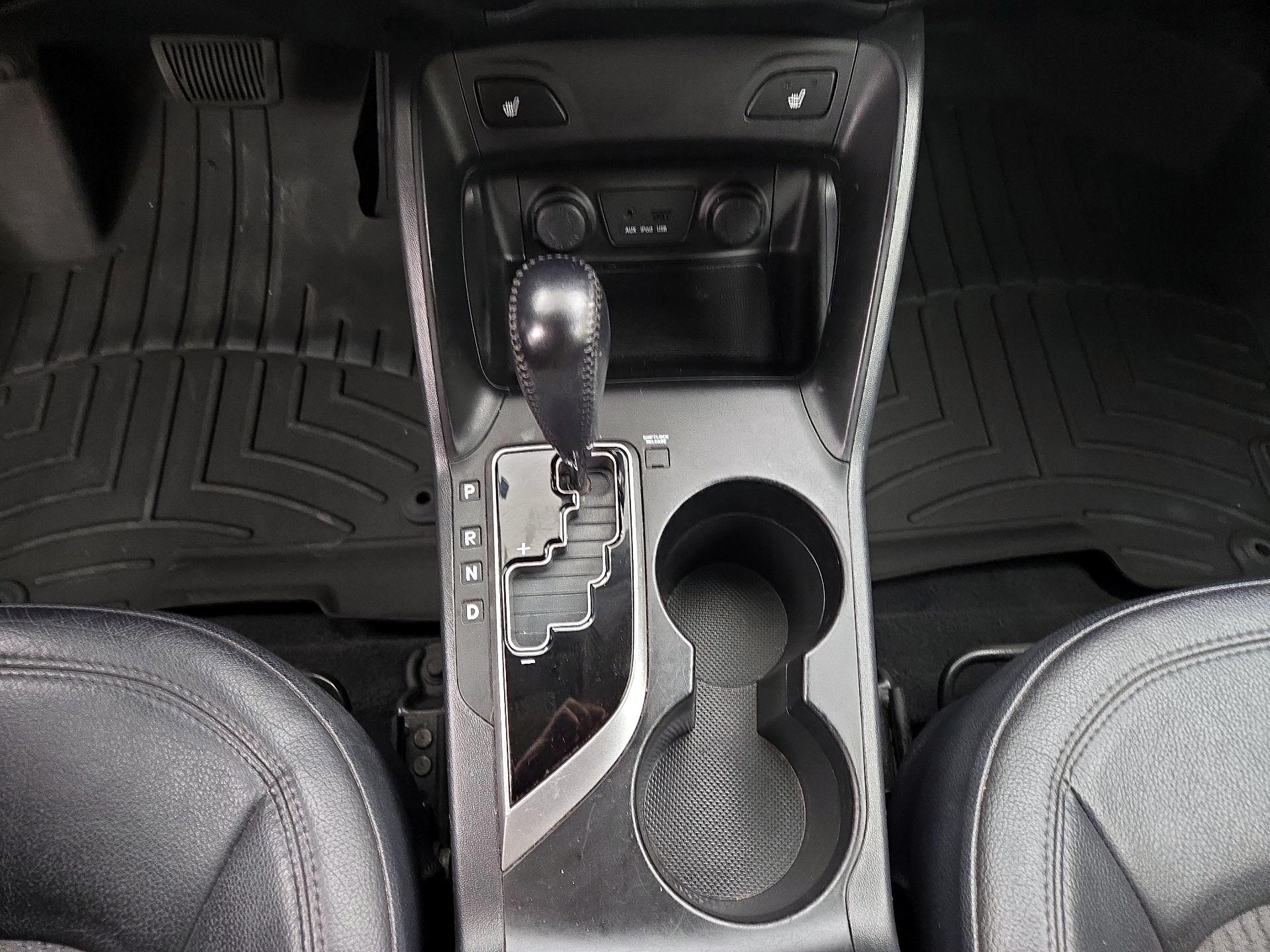 Thumbnail: 2013 Hyundai Tucson - 16