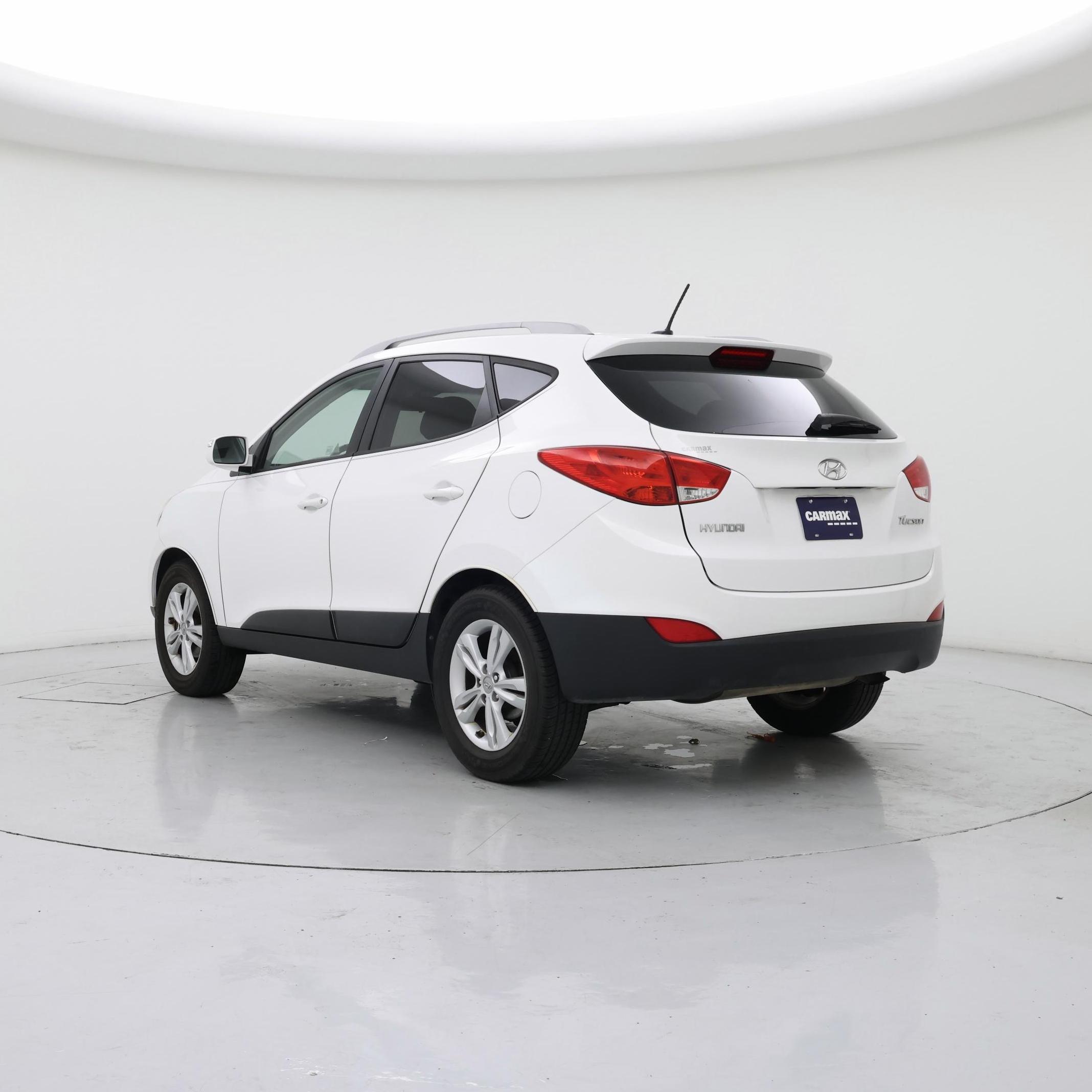 Thumbnail: 2013 Hyundai Tucson - 2
