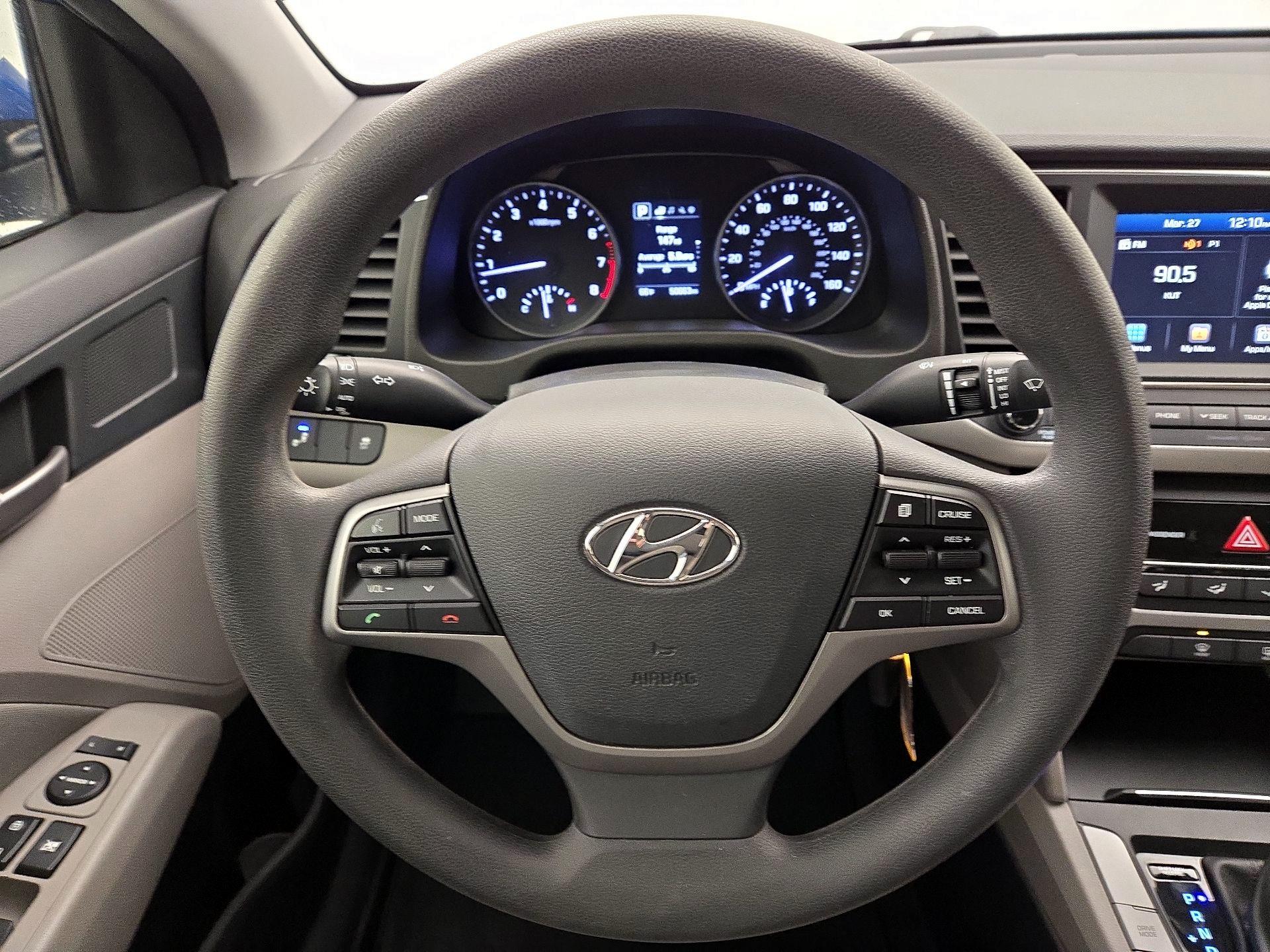Thumbnail: 2018 Hyundai Elantra - 10